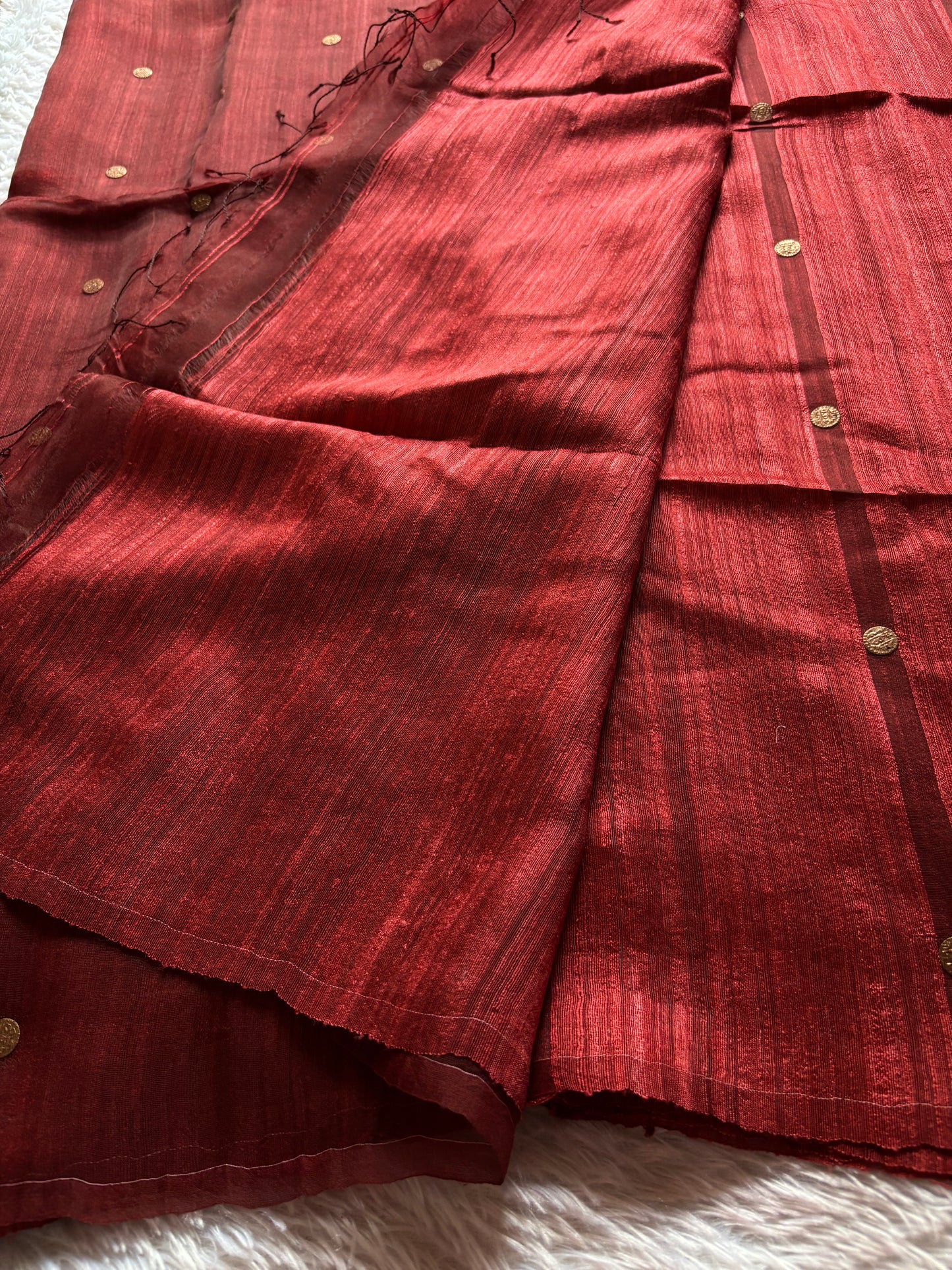 Kaasu : Solid Brick red