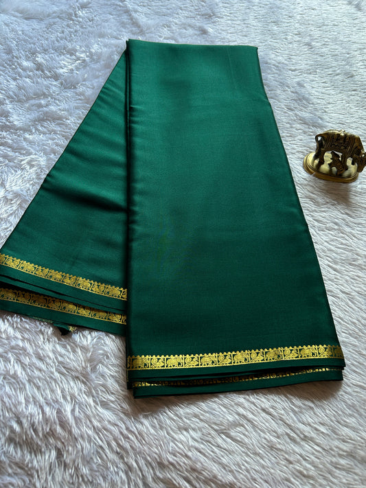Gaana : Solid Bottle green