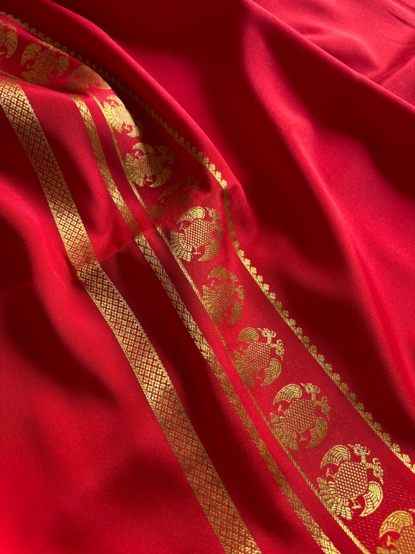 Ashwini : Solid Red