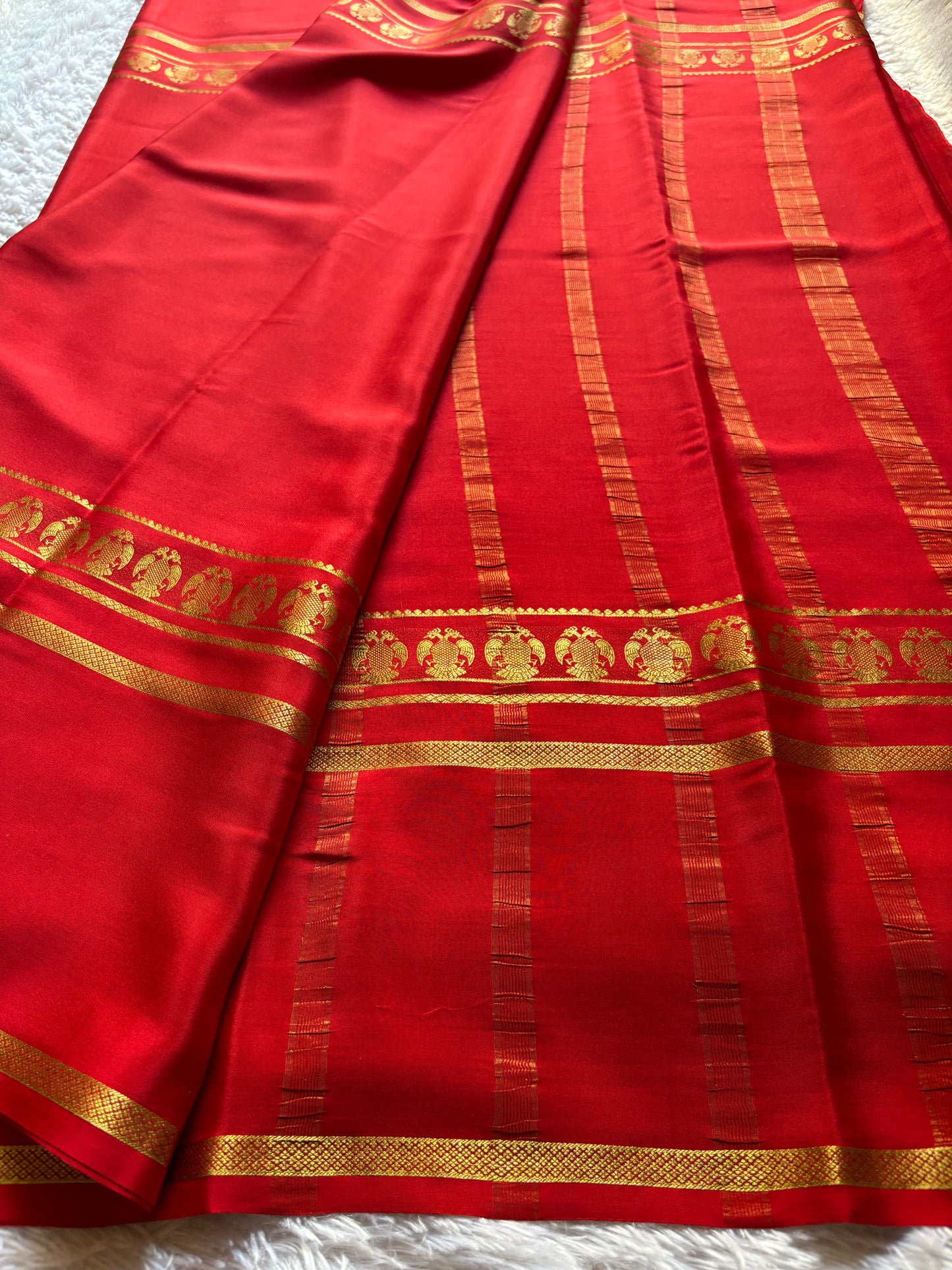 Ashwini : Solid Red