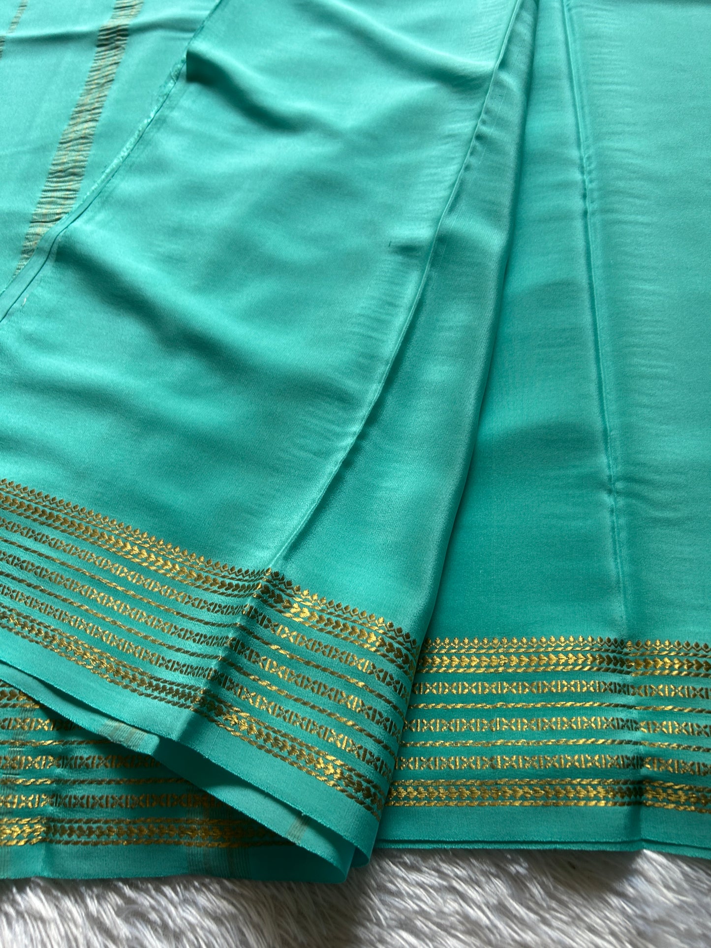Akshaya : Solid Sea Blue