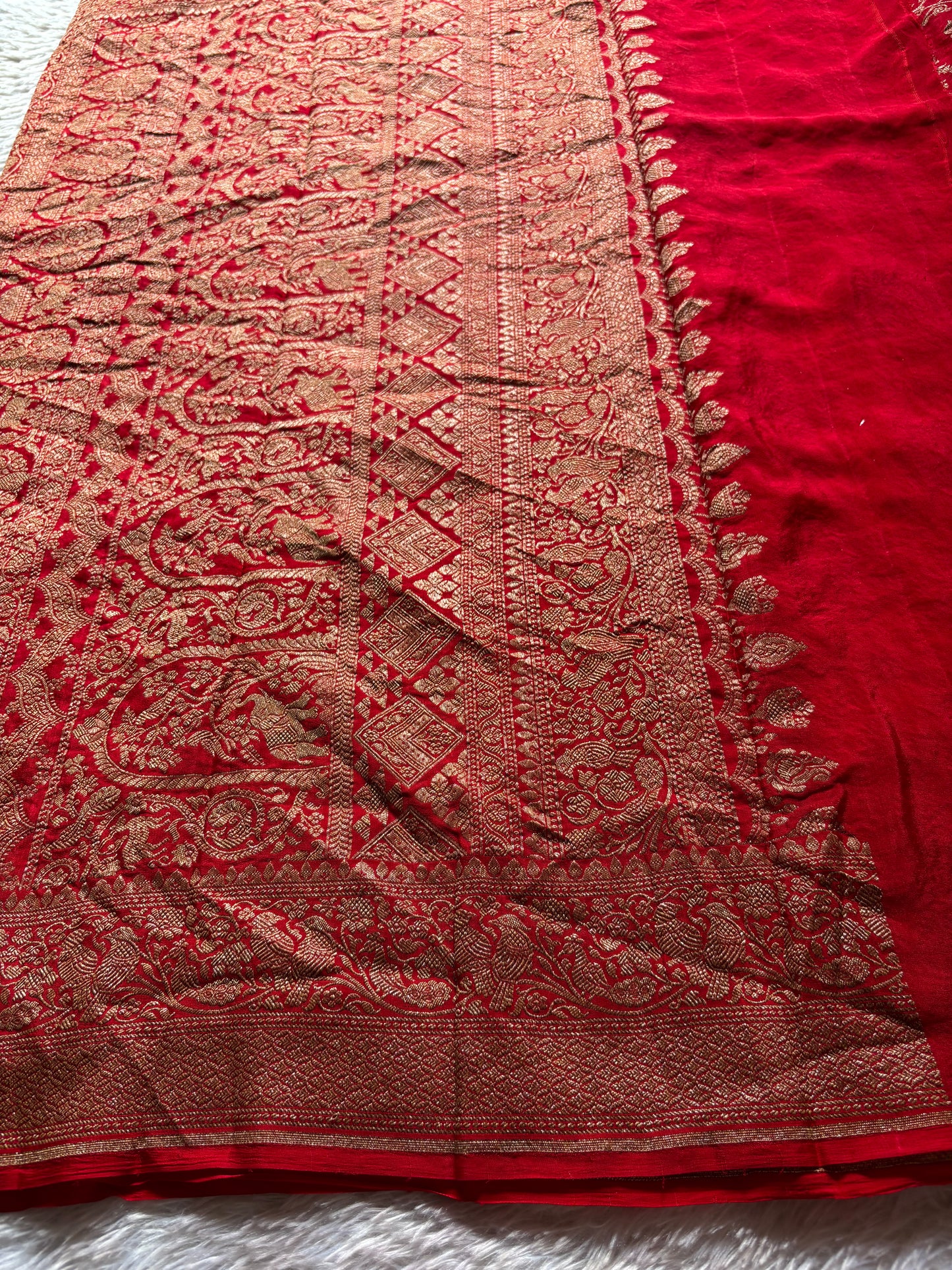 Milana : Solid Red