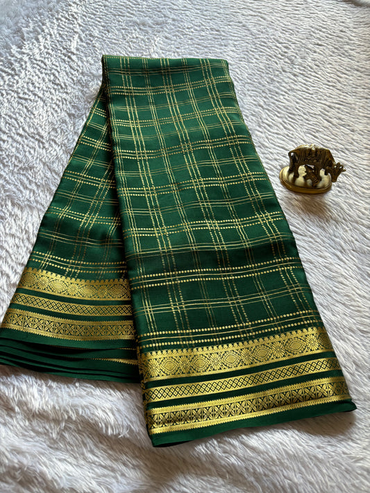 Milana : Solid Dark green