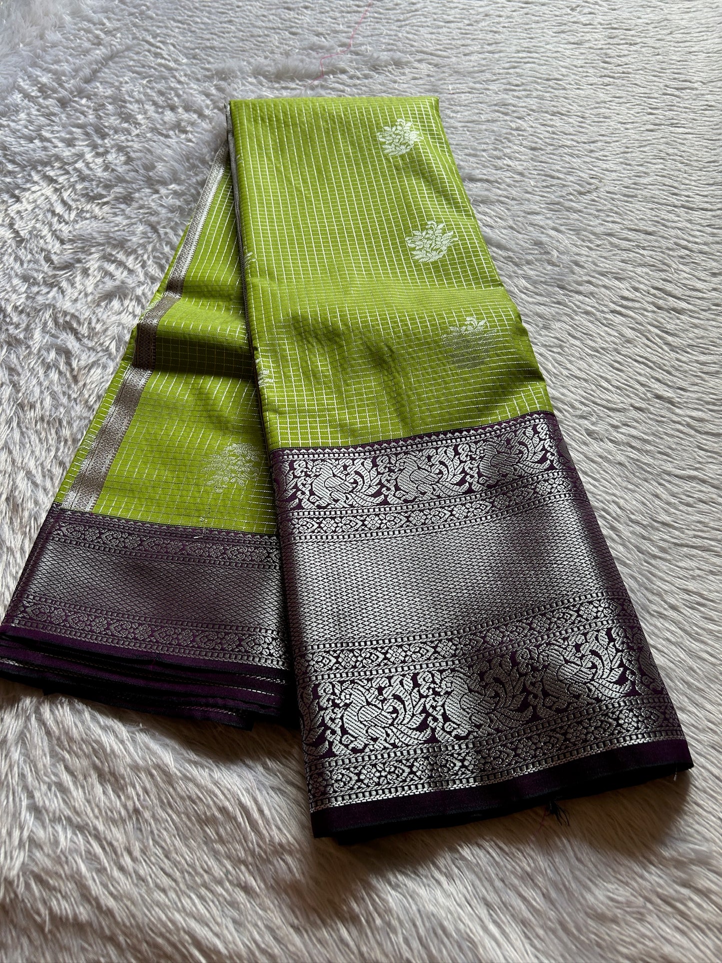 Semi soft silk (2D) : Mehendi green-wine