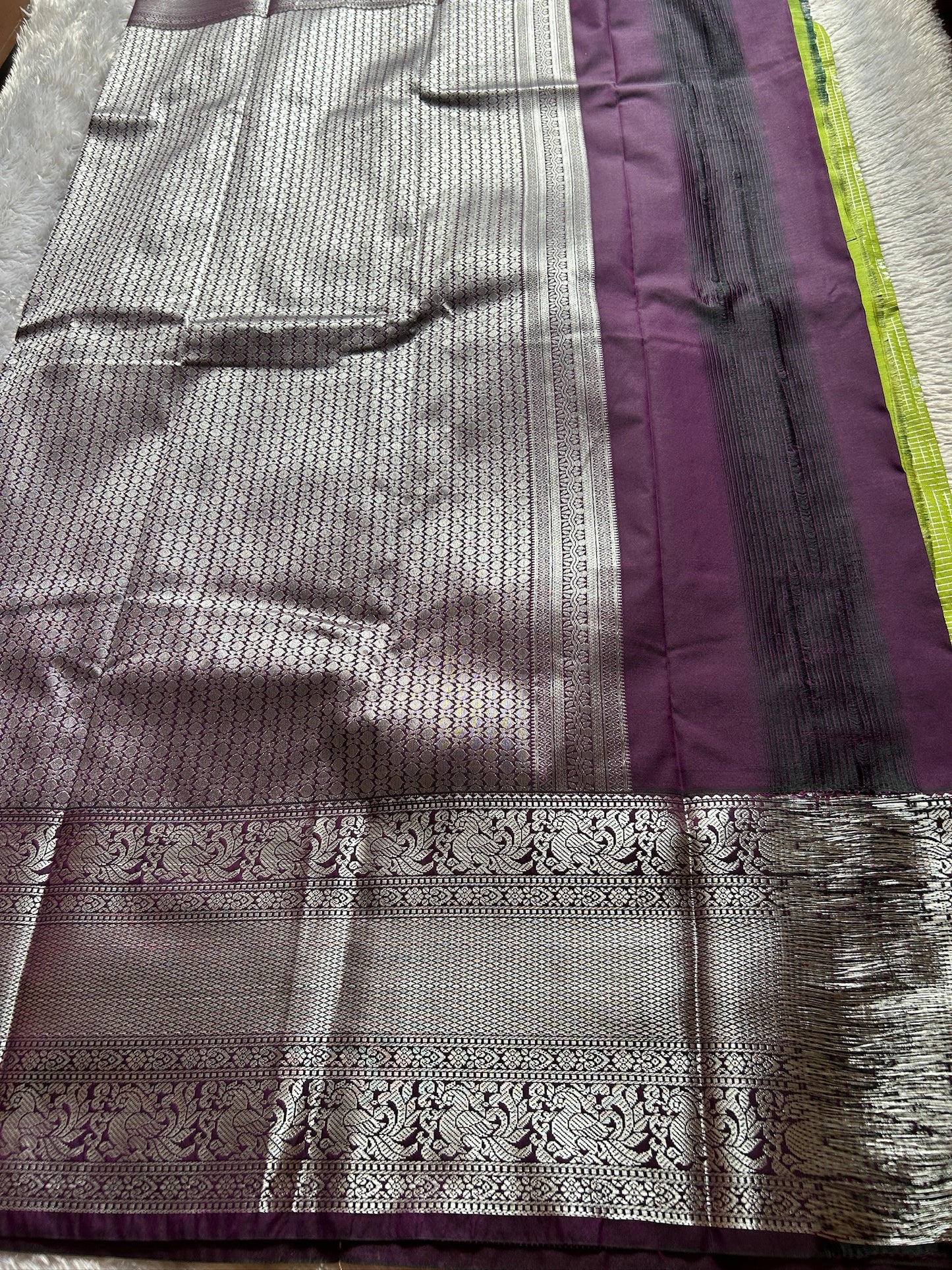 Semi soft silk (2D) : Mehendi green-wine