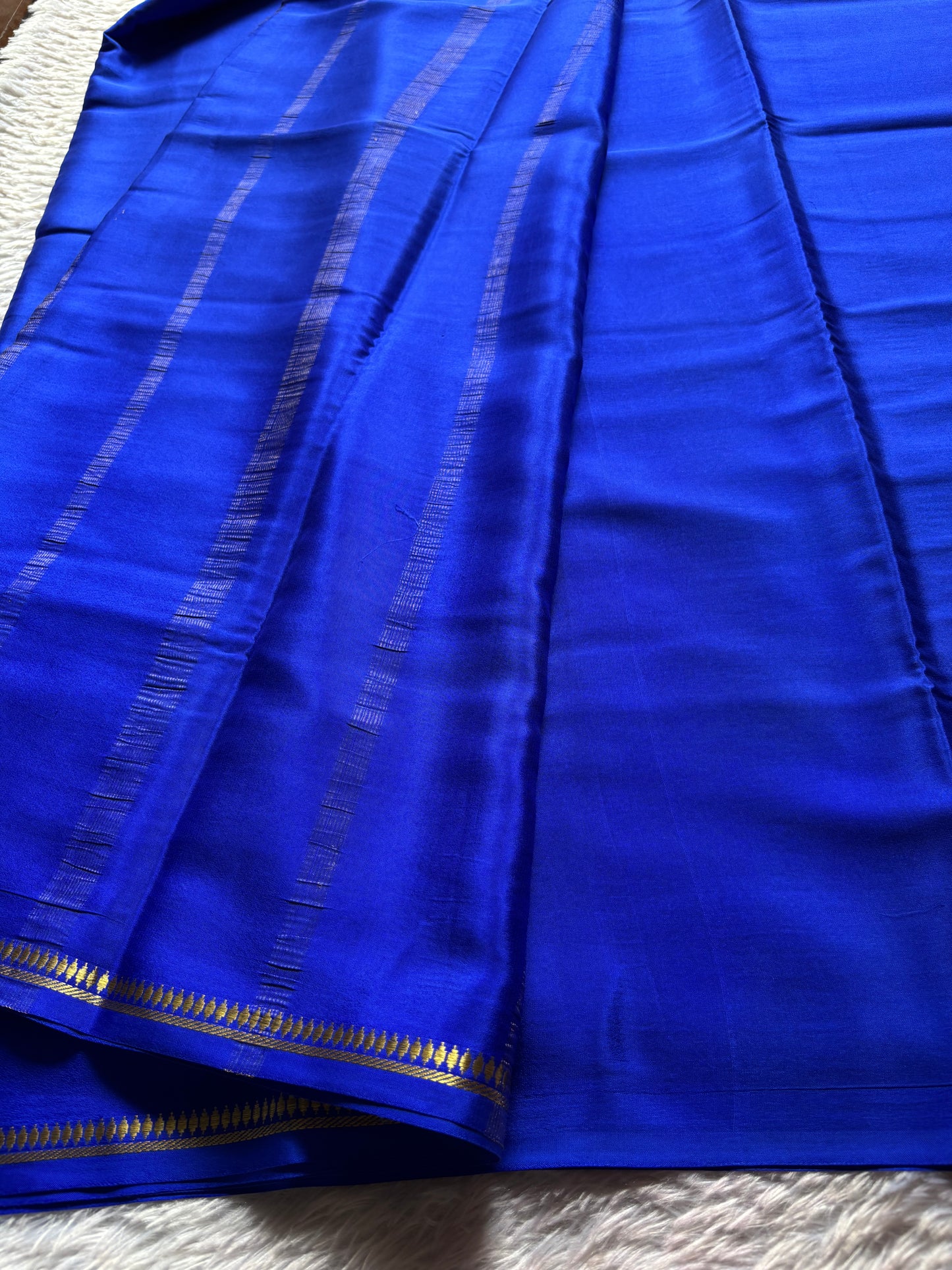 Rukmini : Solid Royal blue
