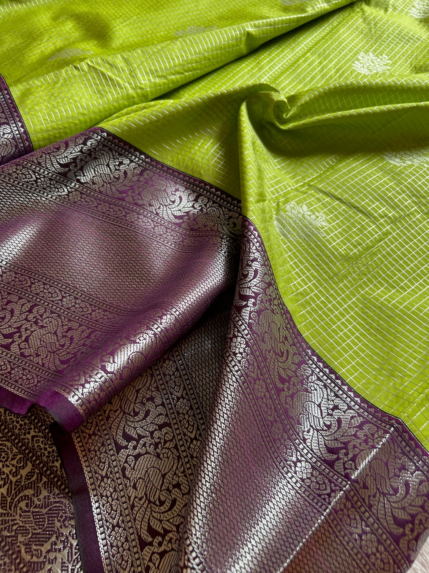 Semi soft silk (2D) : Mehendi green-wine