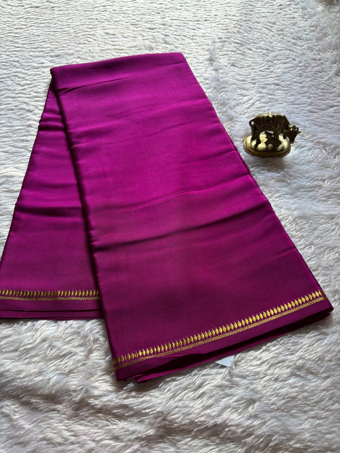 Rukmini : Solid Dark magenta