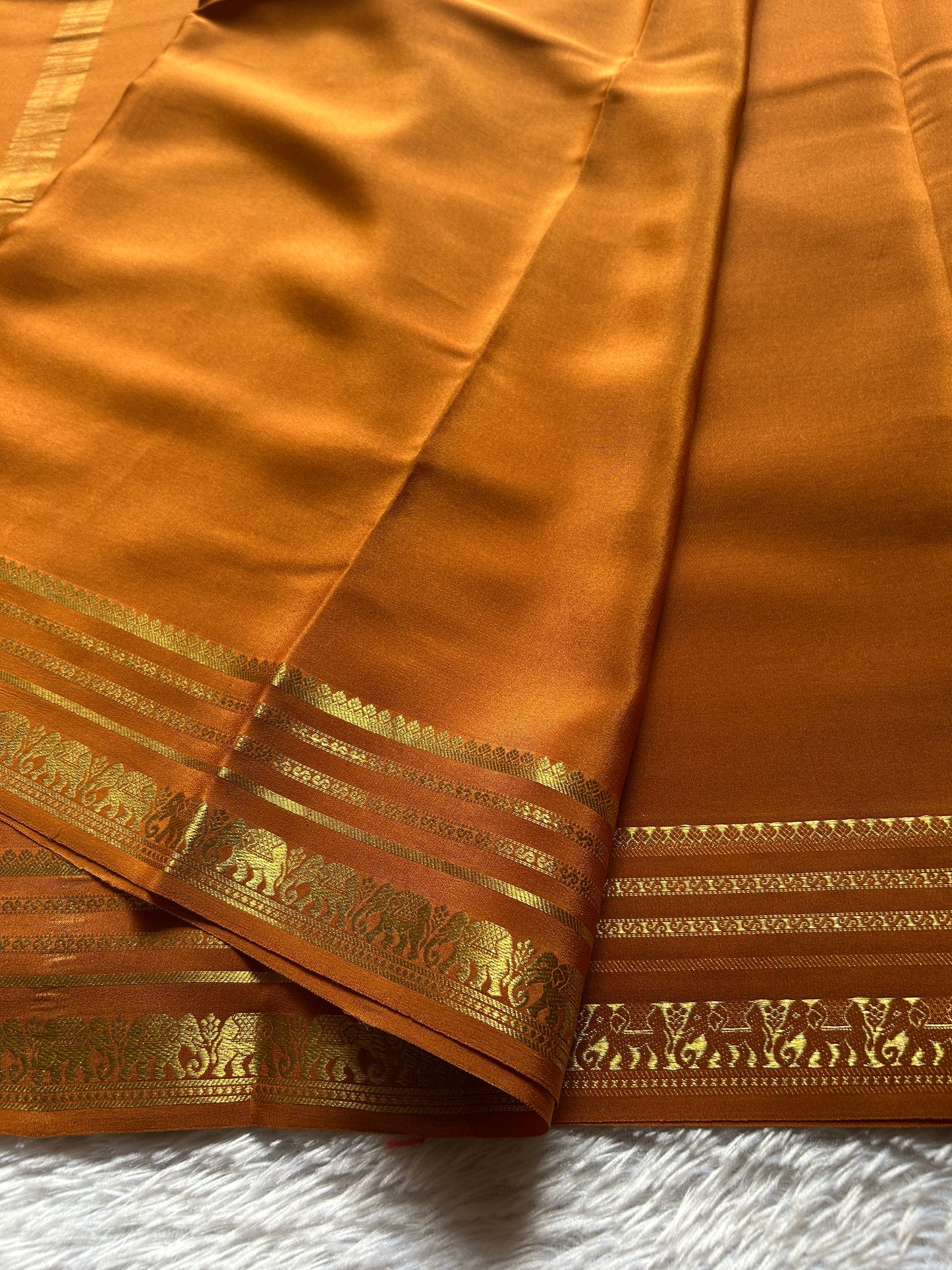 Eshwari : Solid Mustard yellow
