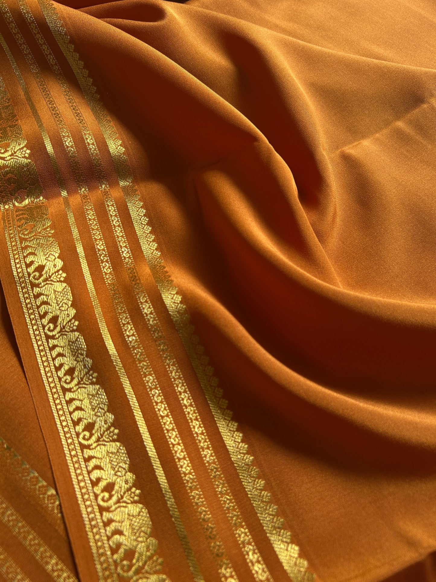 Eshwari : Solid Mustard yellow