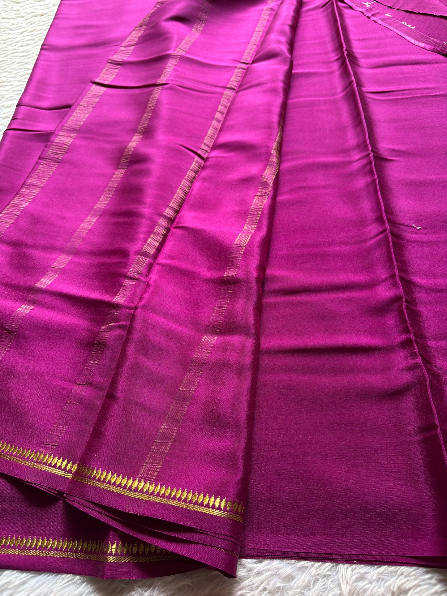 Rukmini : Solid Dark magenta