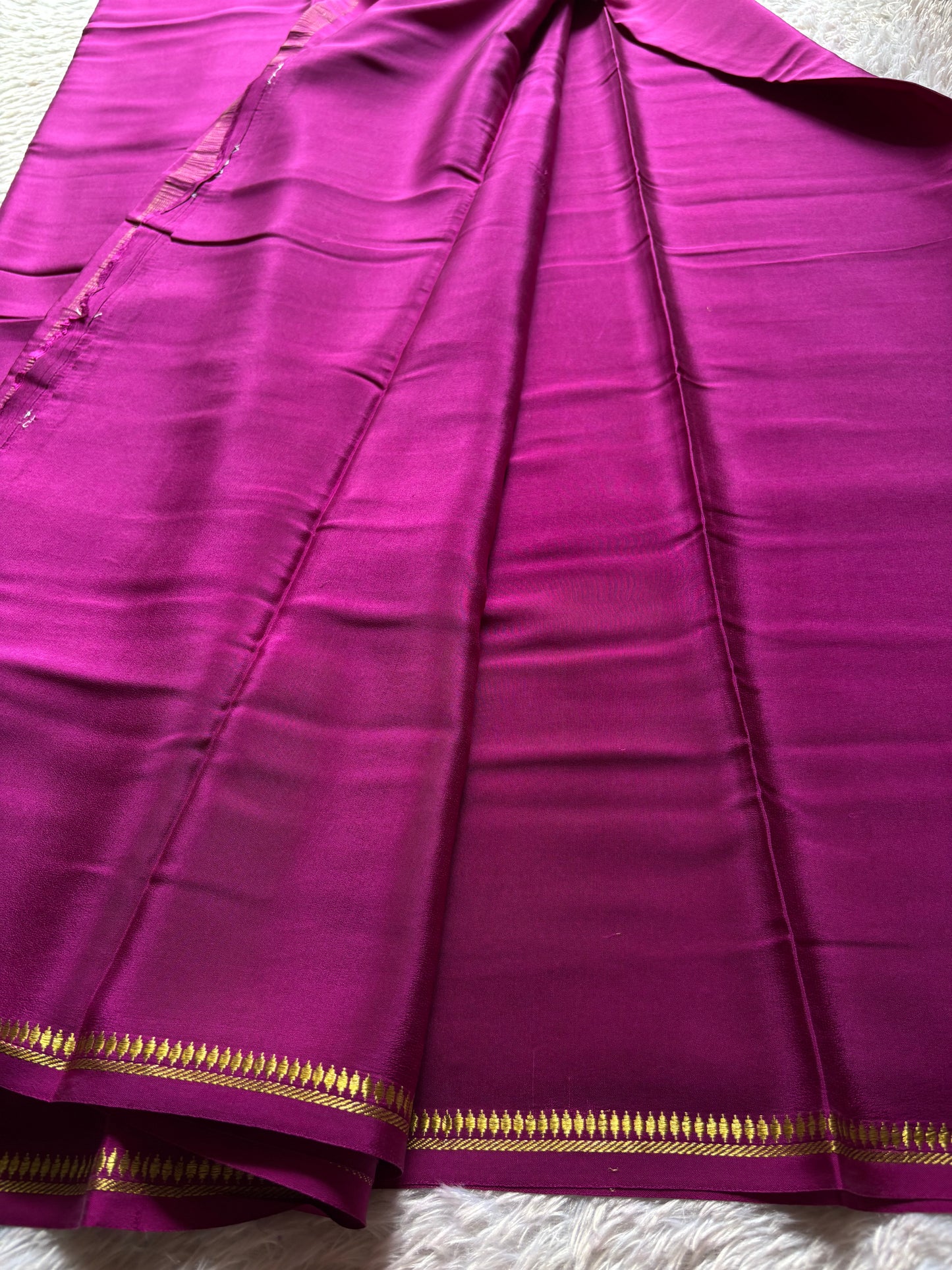 Rukmini : Solid Dark magenta