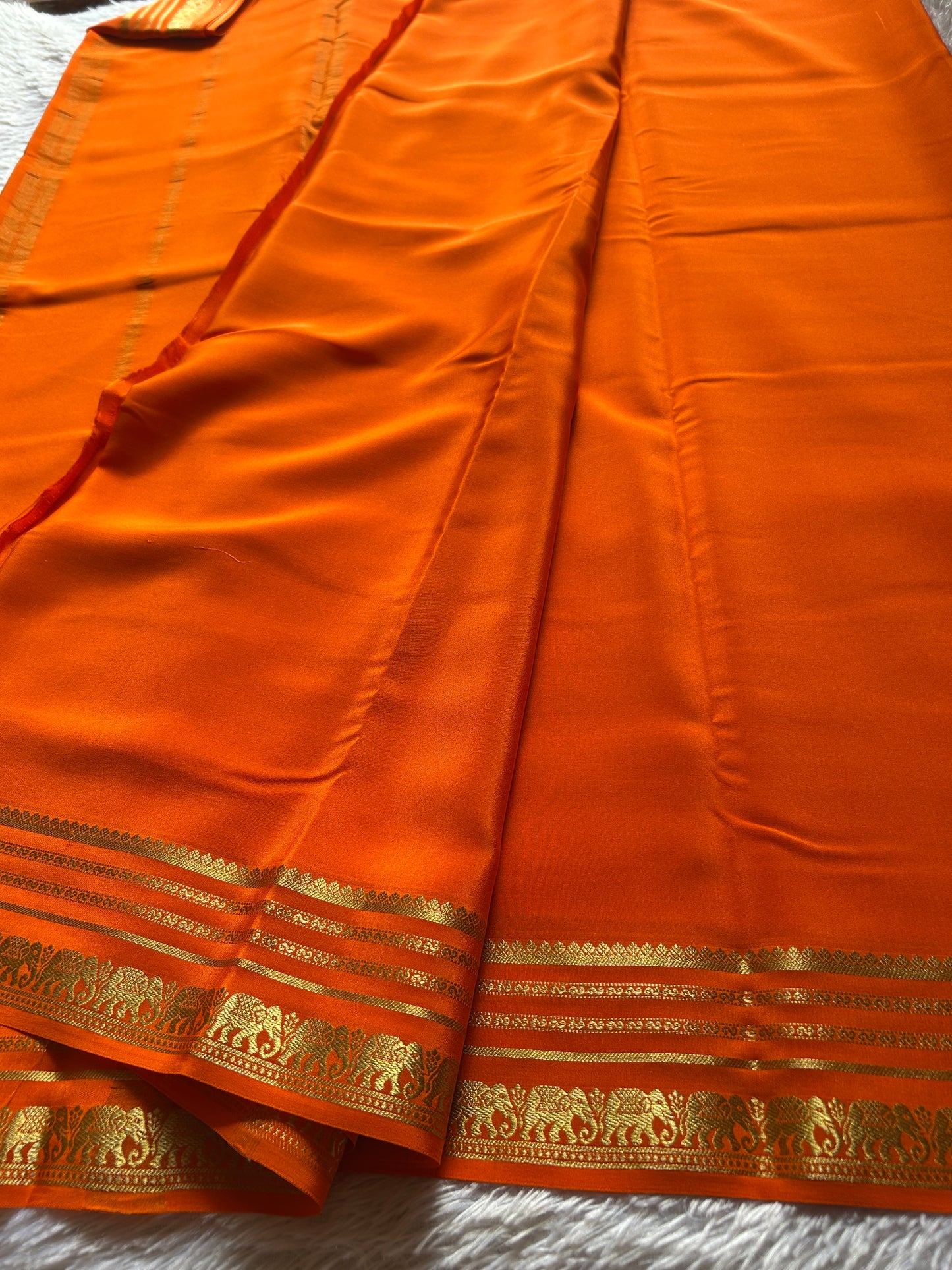 Eshwari : Solid Orange
