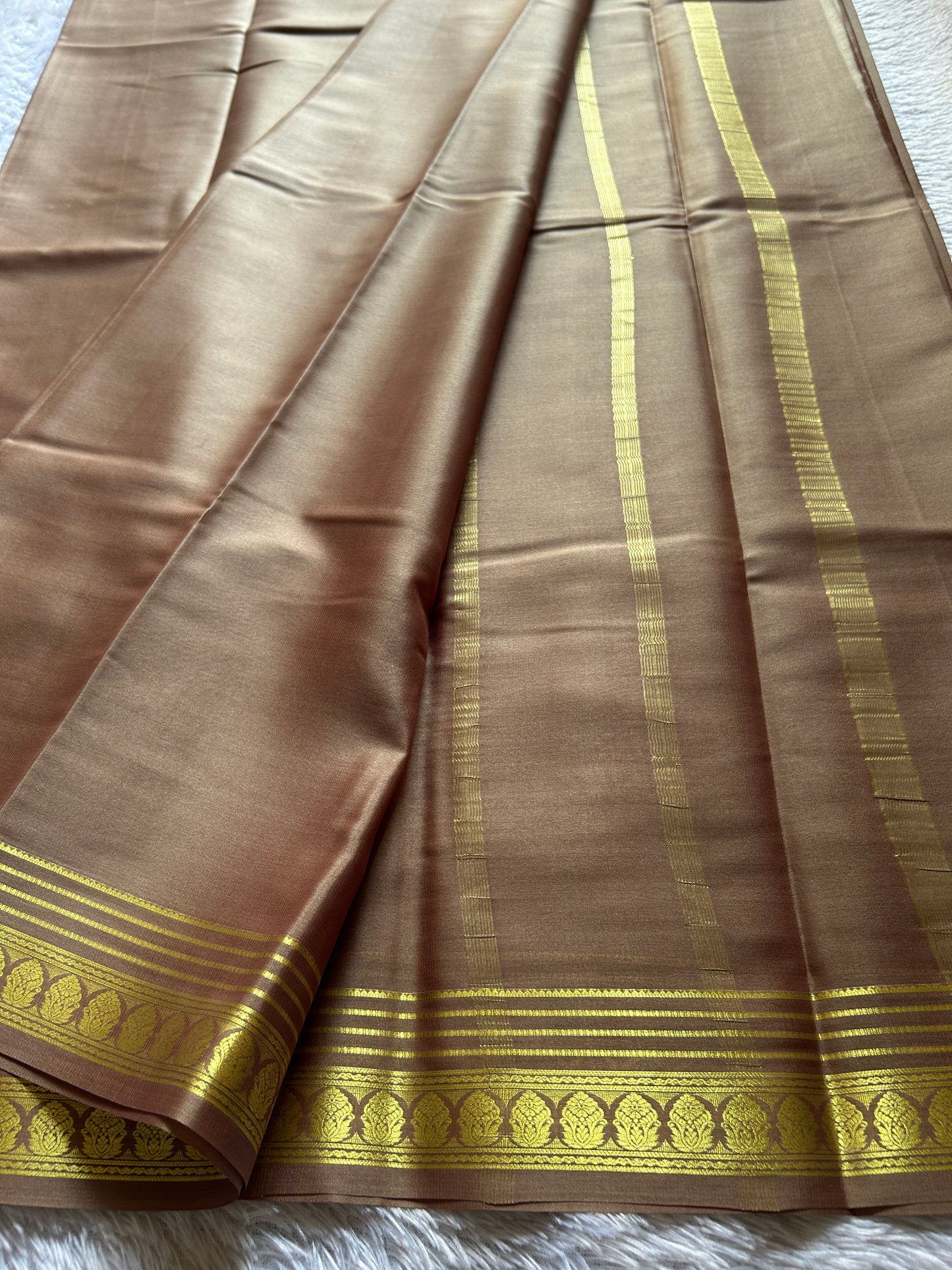 Kalasha : Solid Dark beige