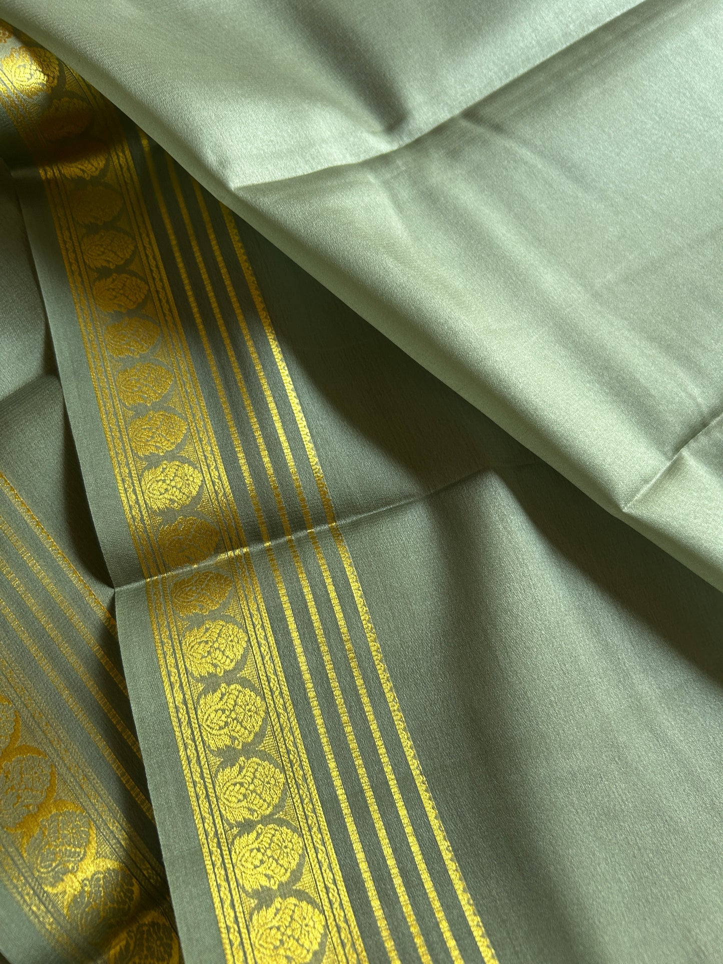 Kalasha : Solid Sage