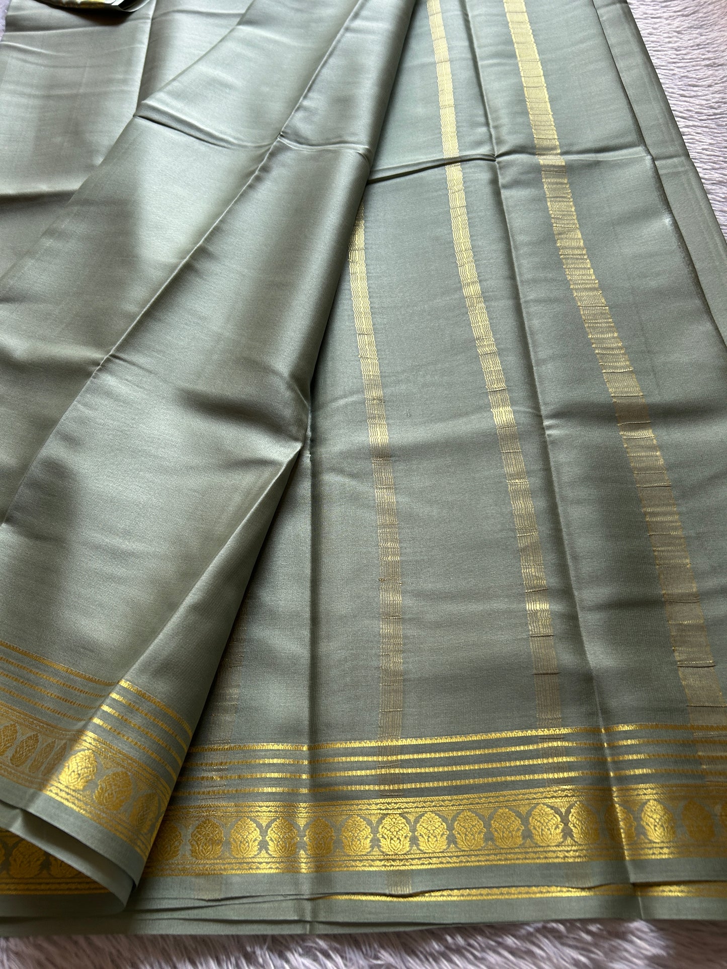 Kalasha : Solid Sage