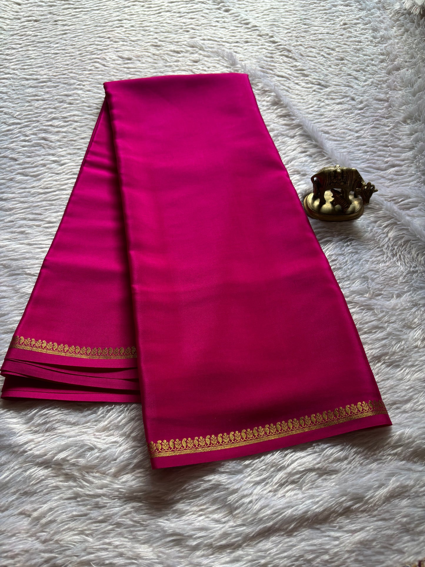 Nitya : Solid Rani pink