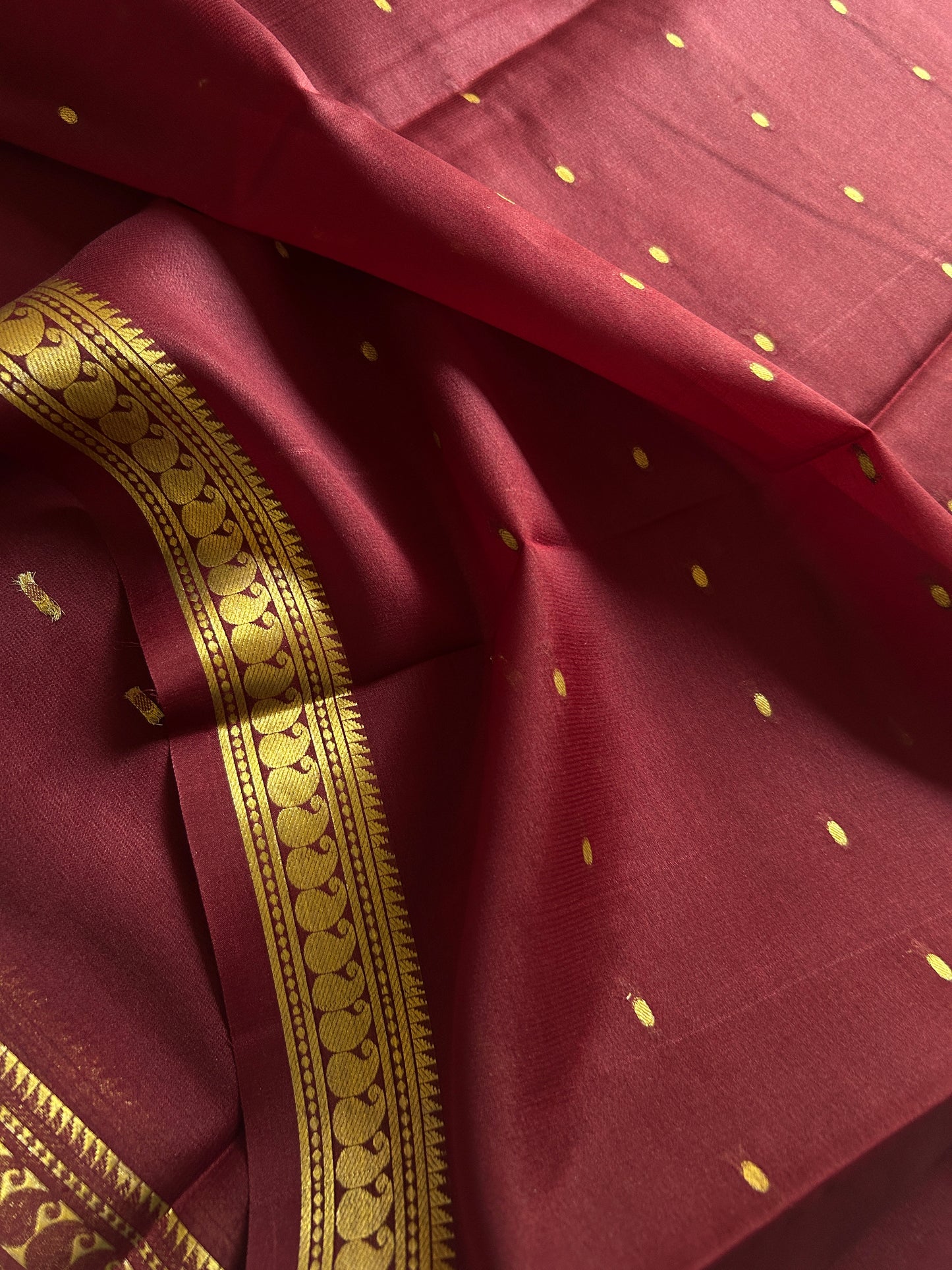 Keerthi : Solid Chocolate brown