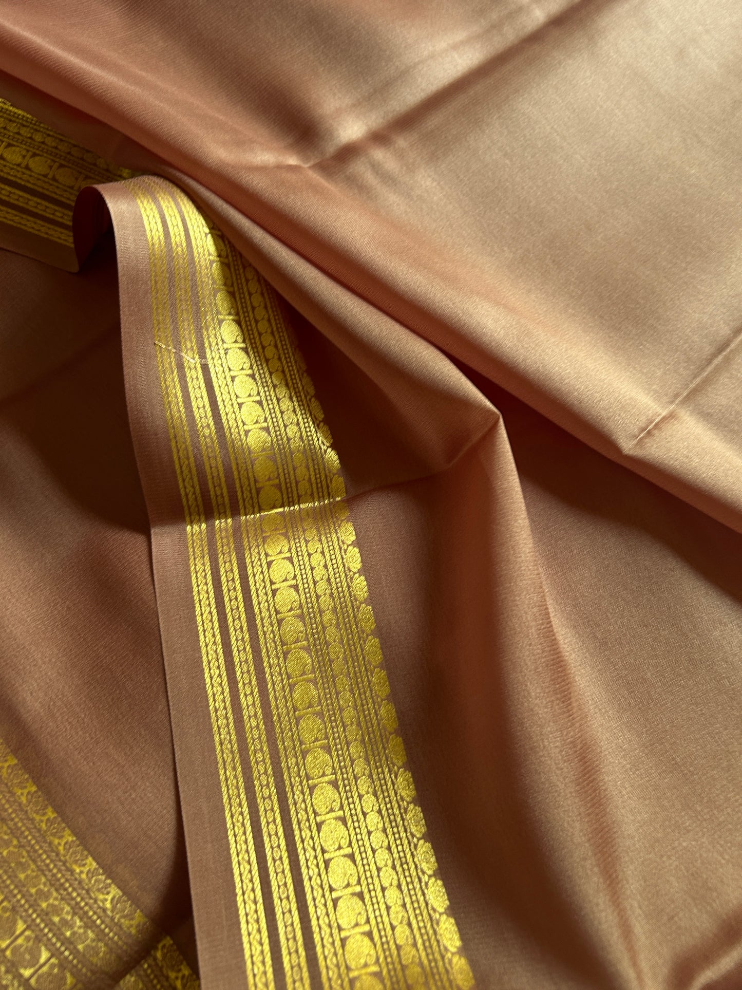 Swara : Solid Dark beige