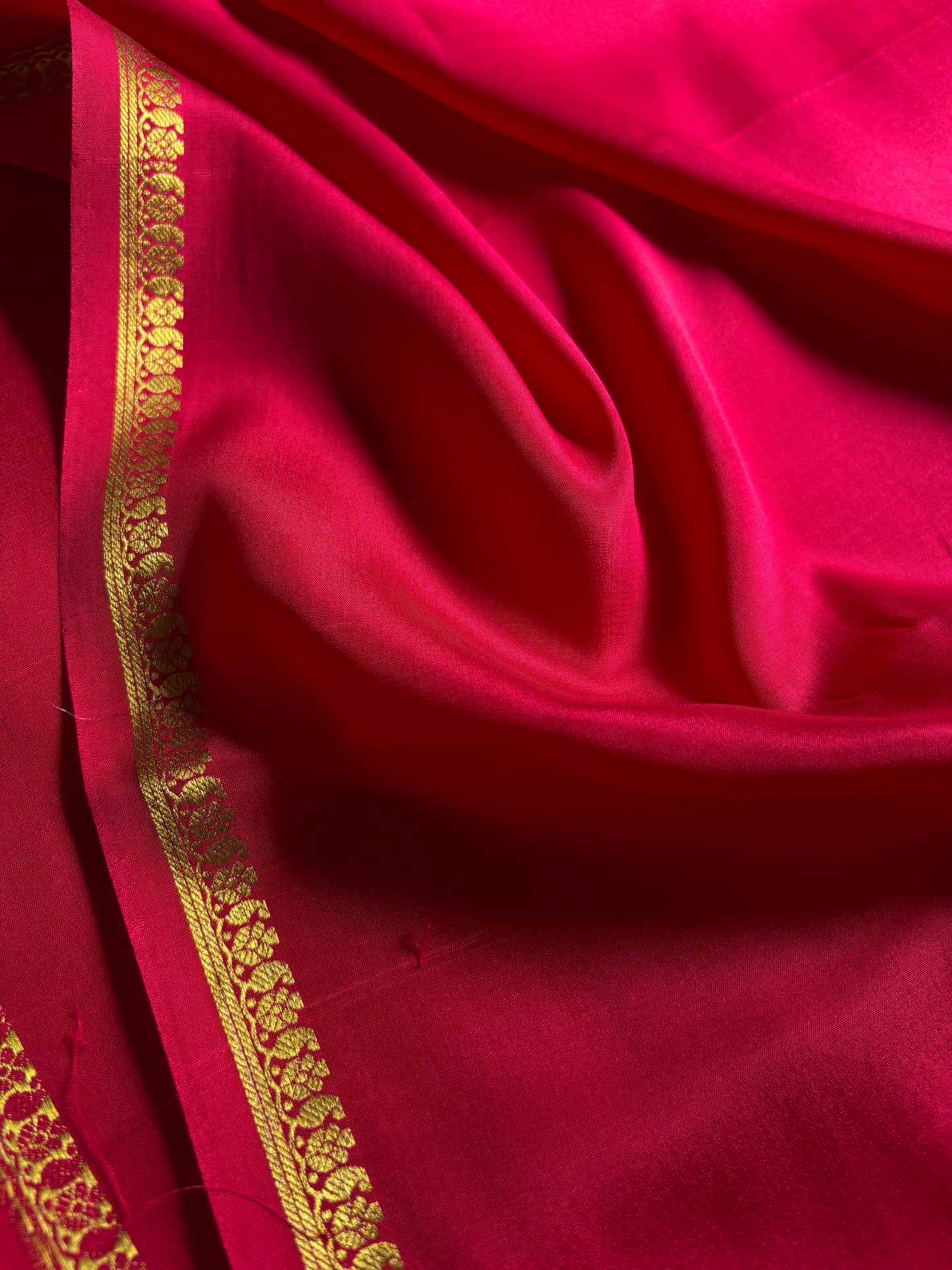 Nitya : Solid Dark pink