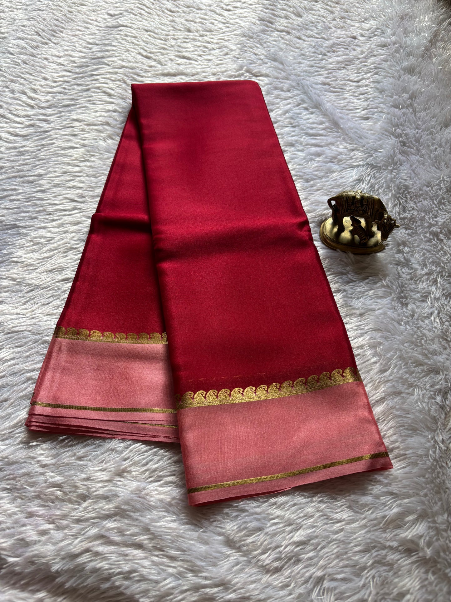 Mala (2D) : Red-light pink