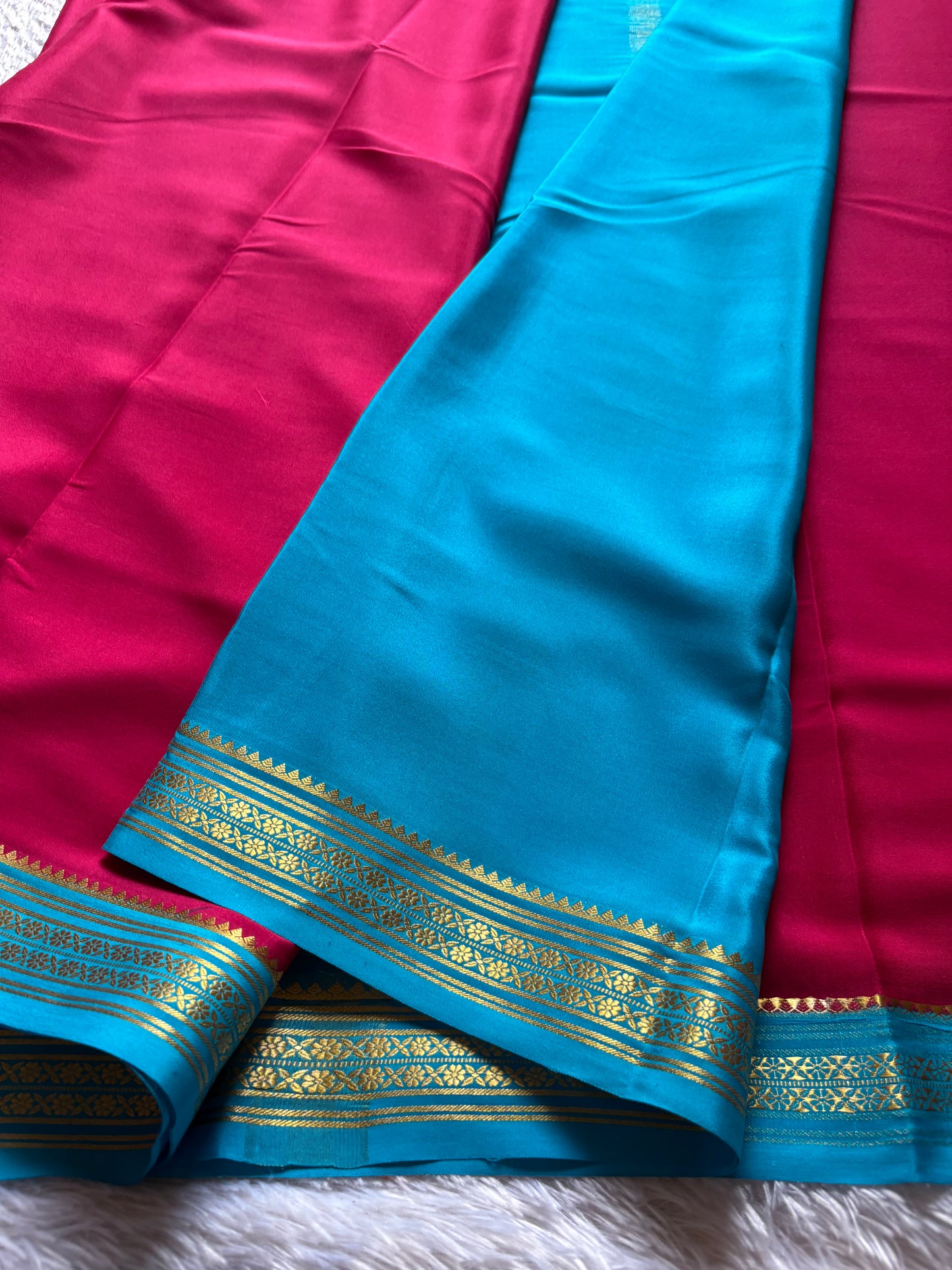 Spatika (2D) : Pink-ananda blue