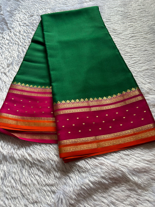 Drishti (3D) : Bottle green-magenta-orange