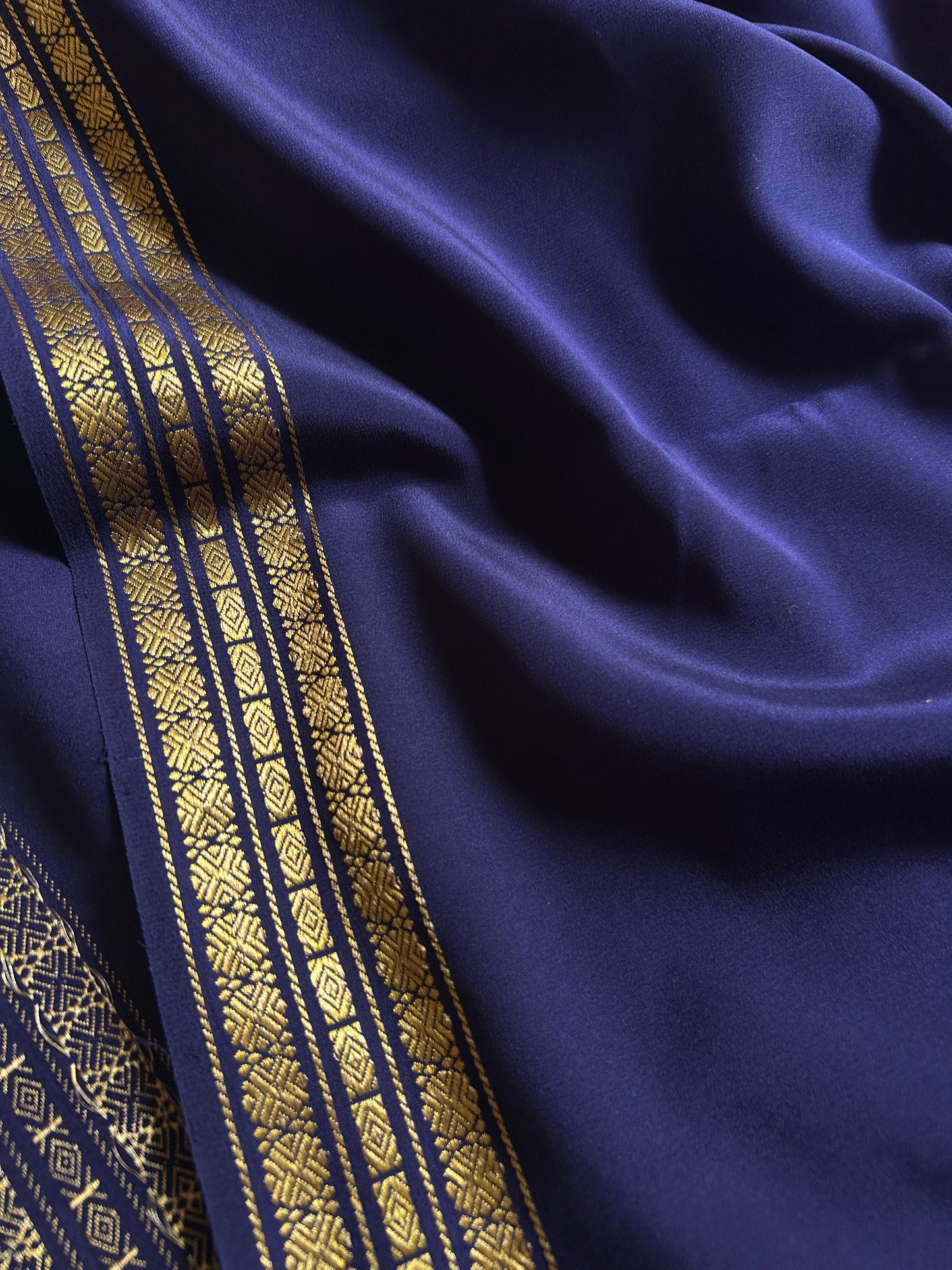 Suraksha (2D) : Magenta-navy blue