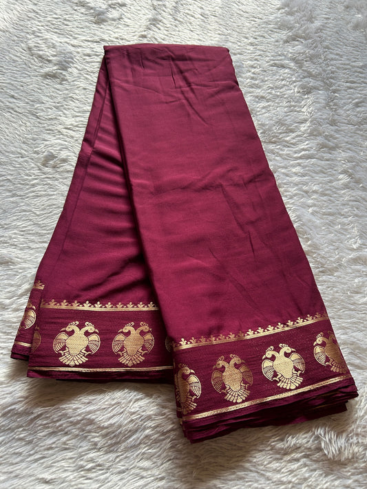 Semi Crepe : Solid Maroon