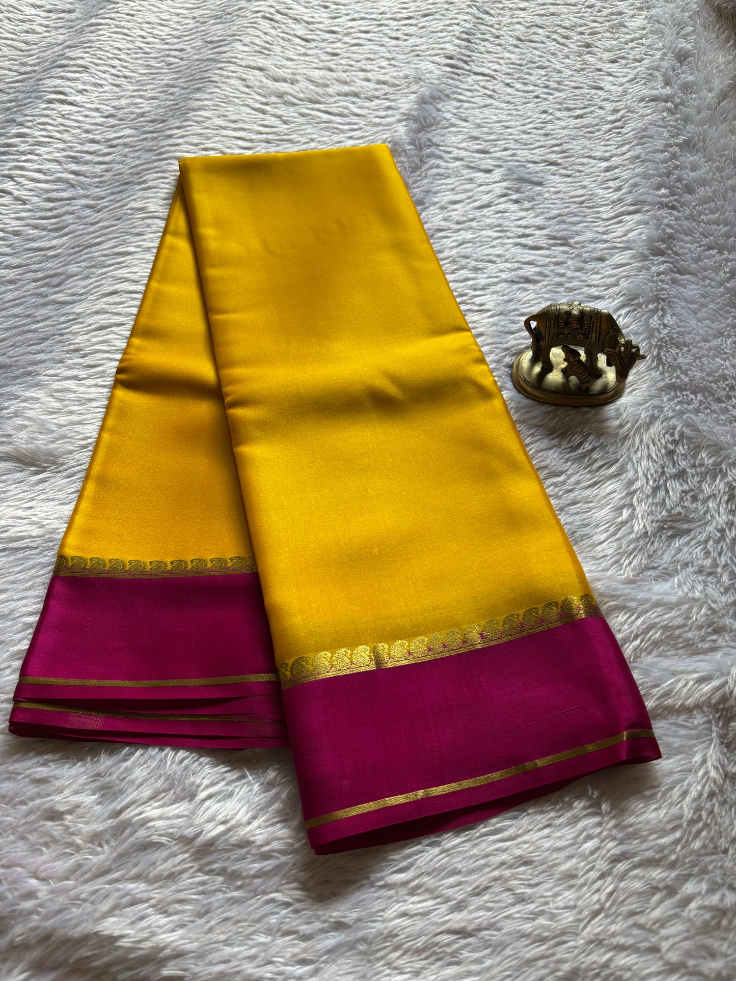 Mala (2D) : Golden yellow-pink