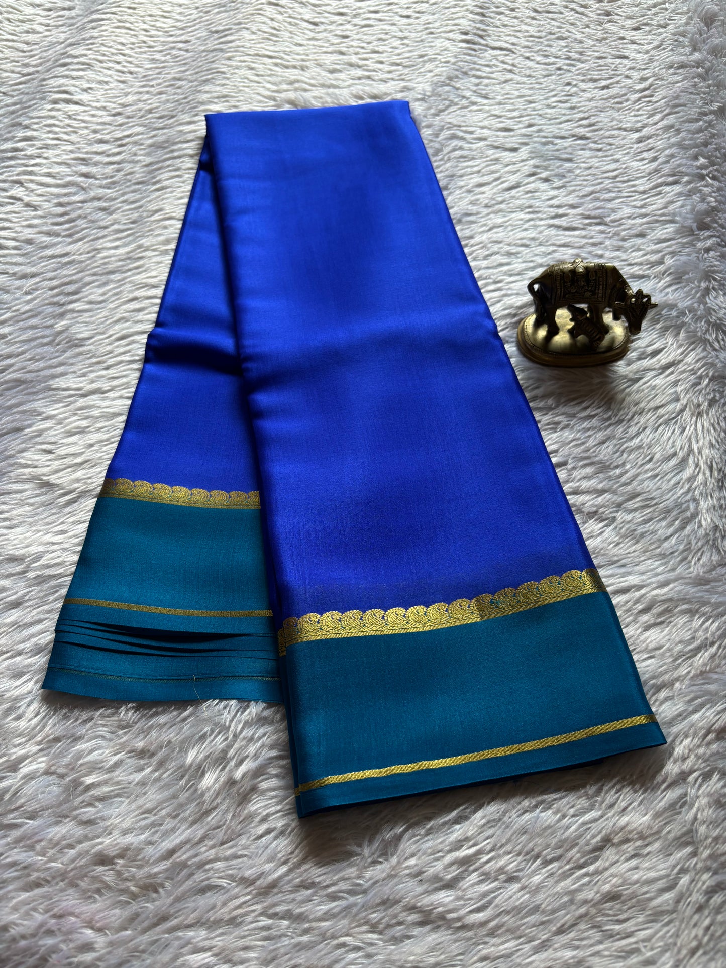 Mala (2D) : Royal blue-peacock blue