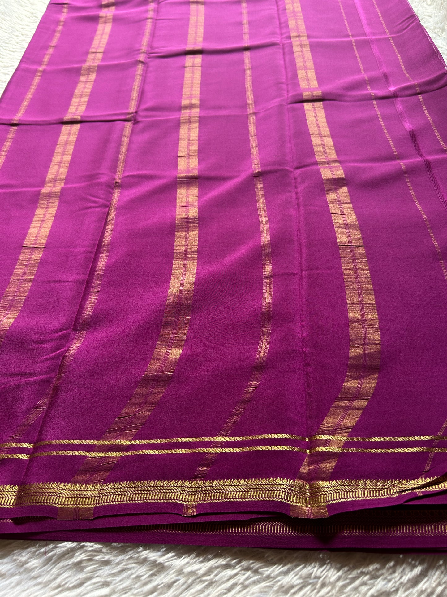Sumathi (2D) : Mint green-magenta