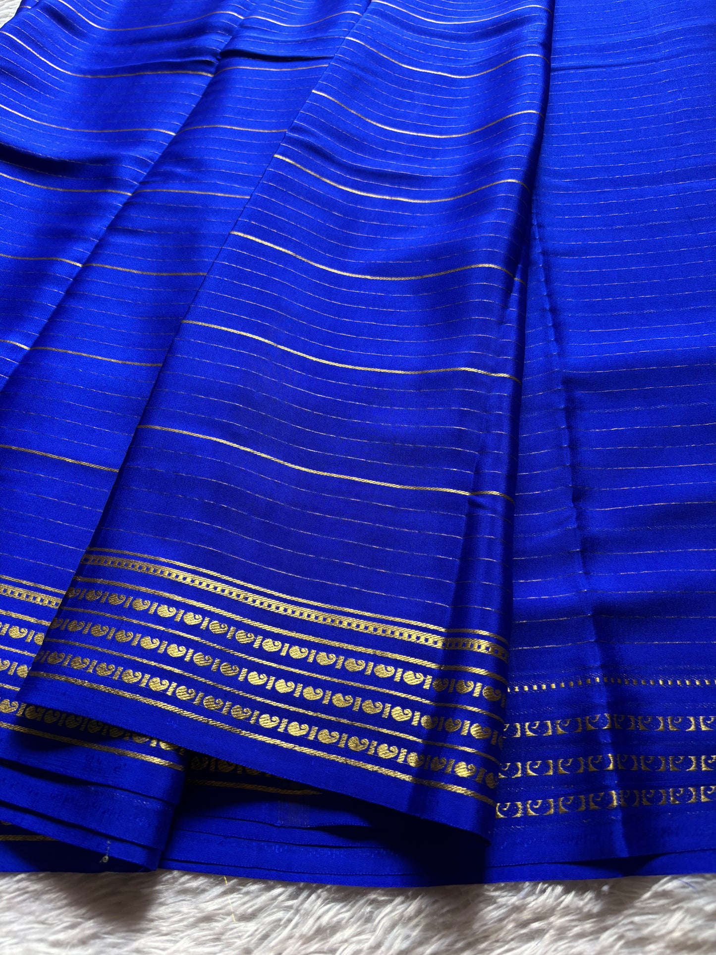 Meghana : Solid Royal blue