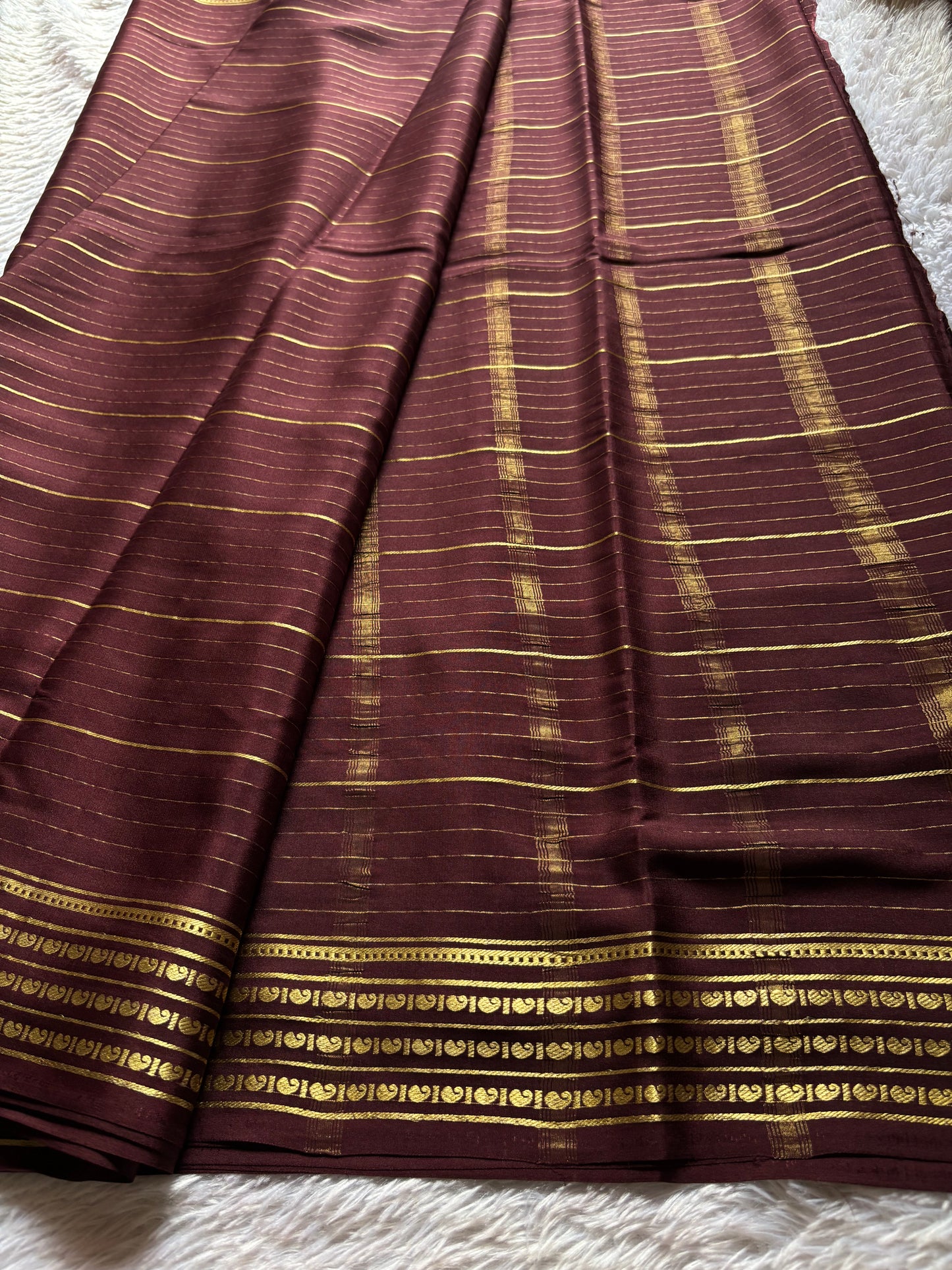 Meghana : Solid Chocolate brown
