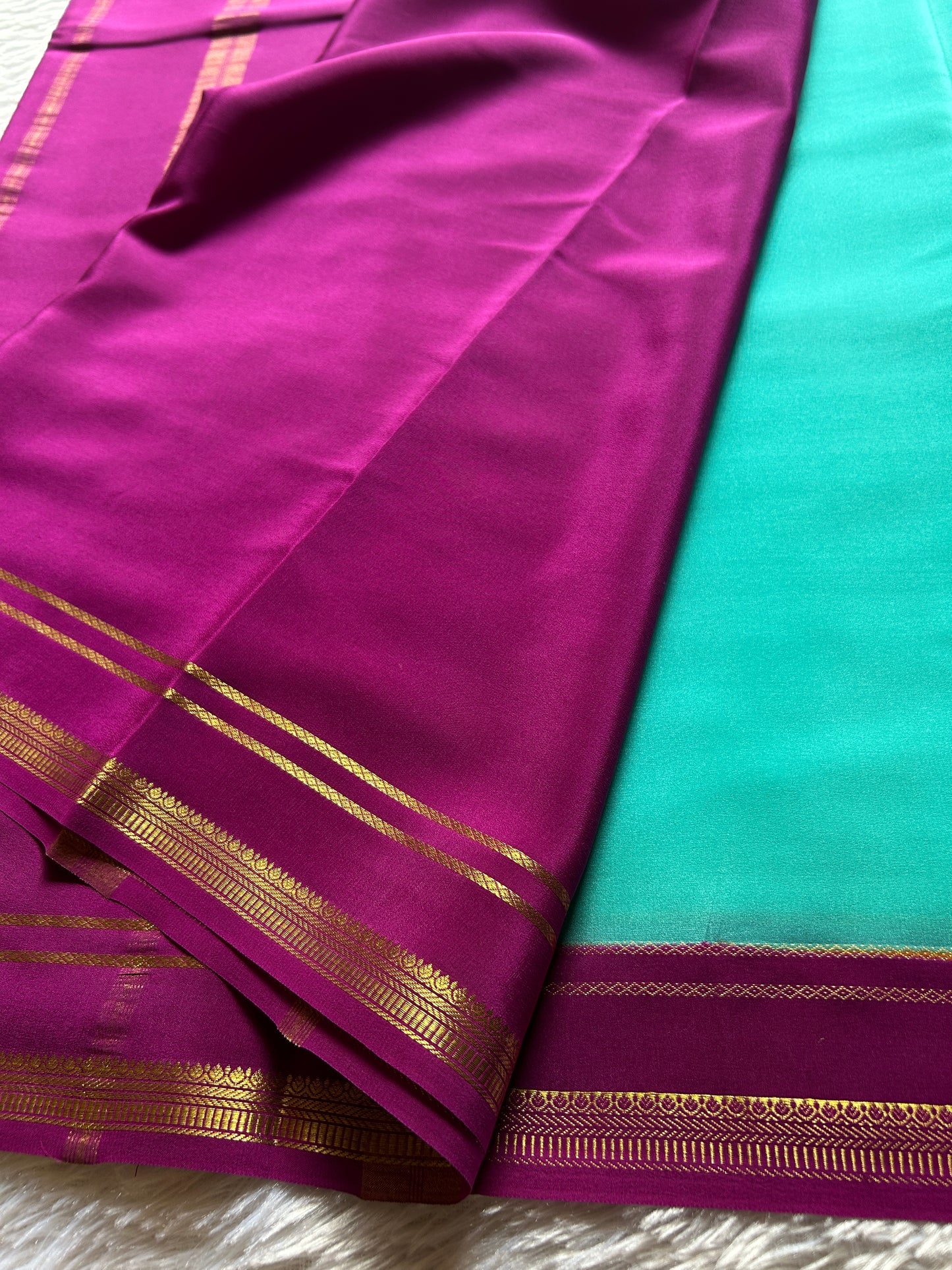 Sumathi (2D) : Sea blue-dark magenta