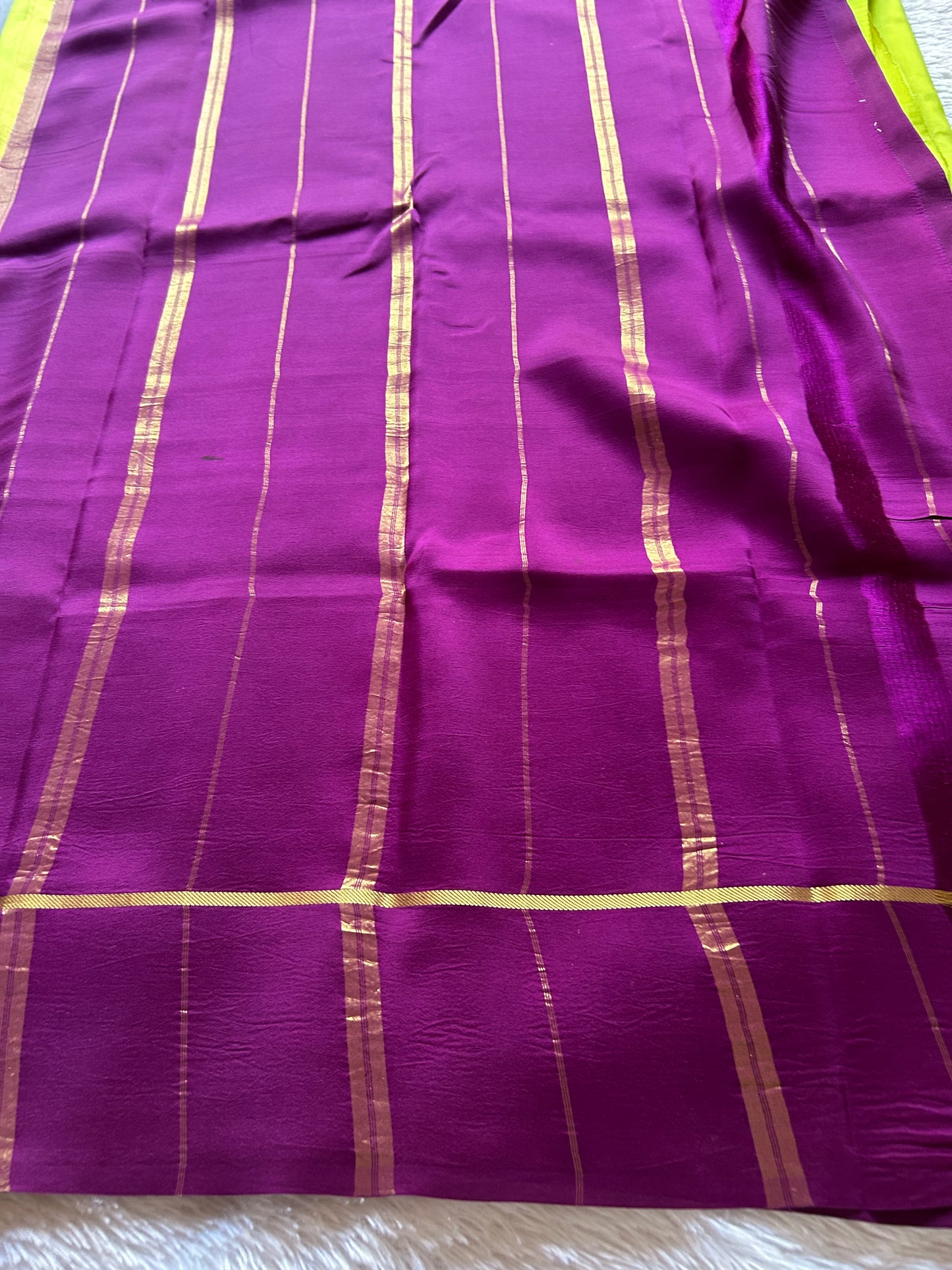 Surekha (2D) : Pista green-magenta