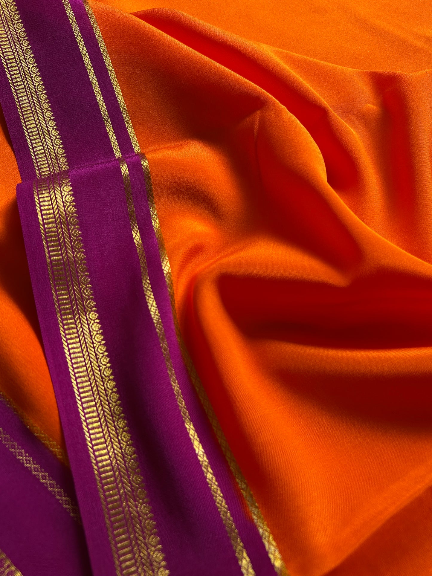 Sumathi (2D) : Orange-dark magenta