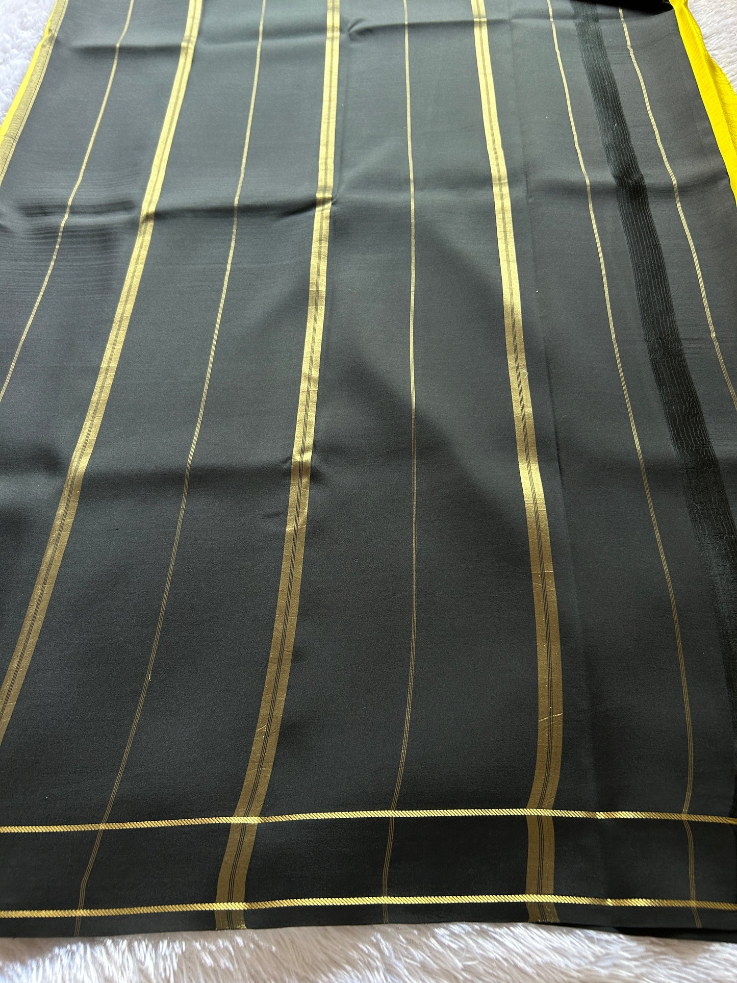 Rekha (2D) : Olive-black