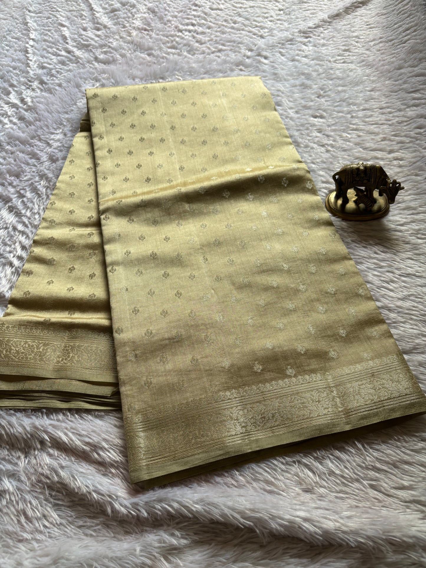 Banarasi Chiniya : Solid Cream beige
