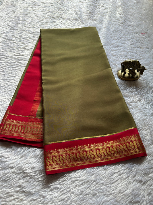 Mayuri (2D) : Khaki green-red