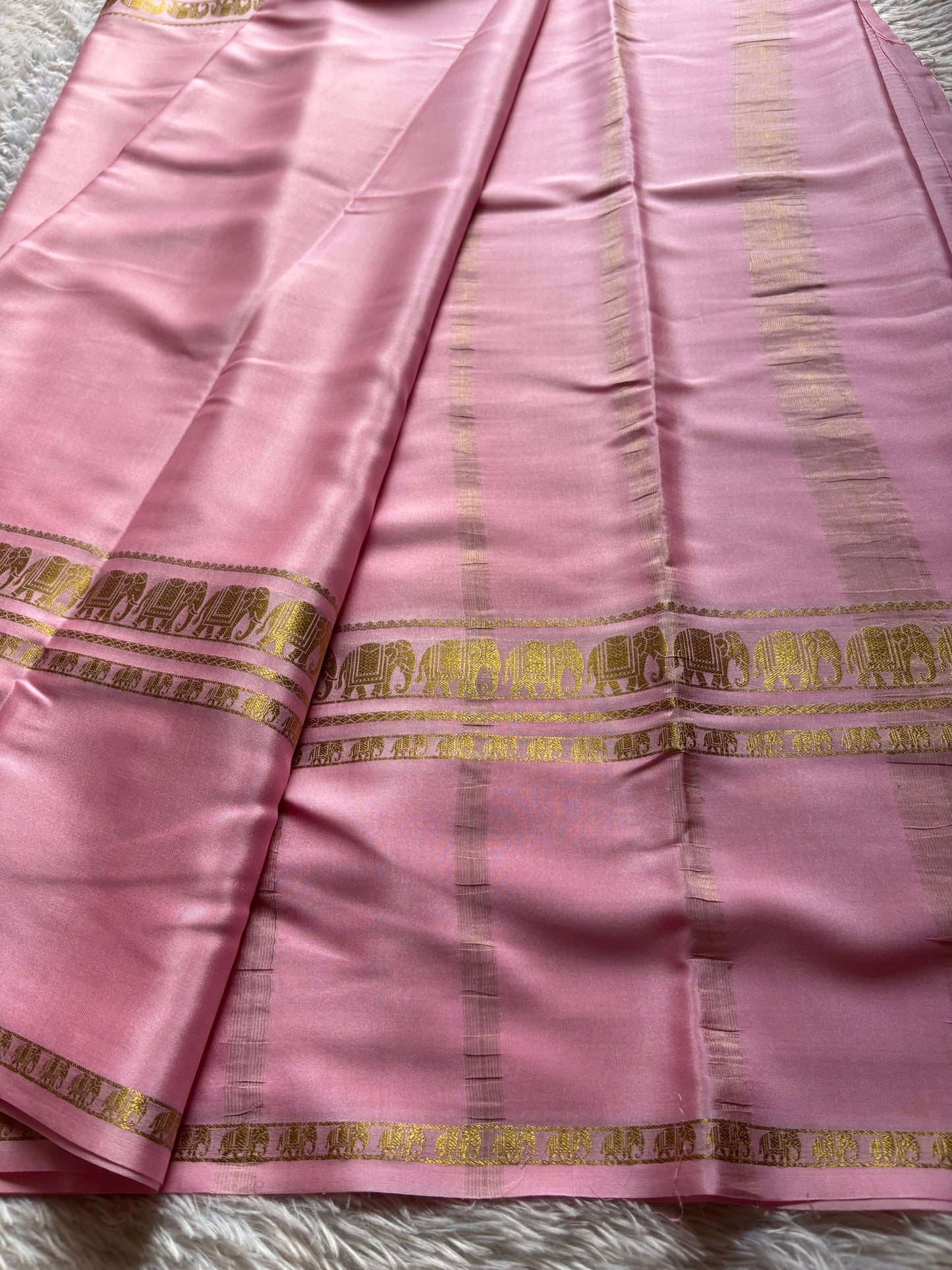 Prashanthi : Solid Light Pink