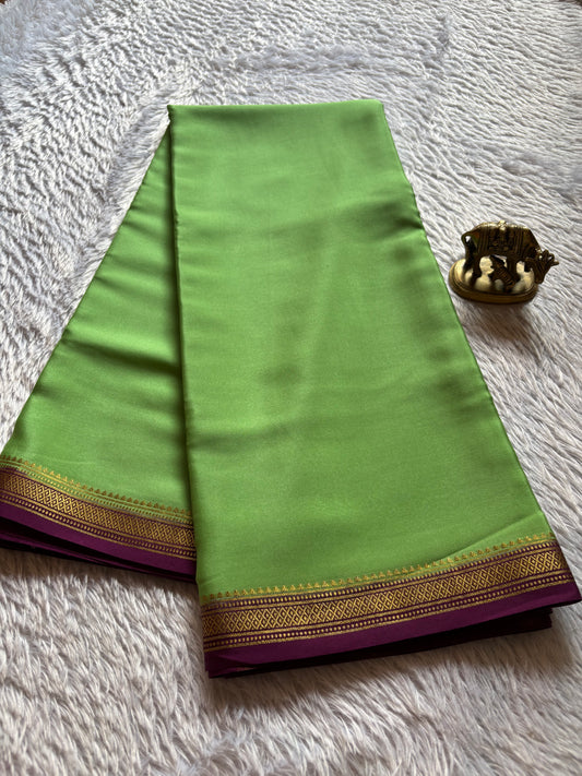 Preetha (2D) : Mint green-dark magenta