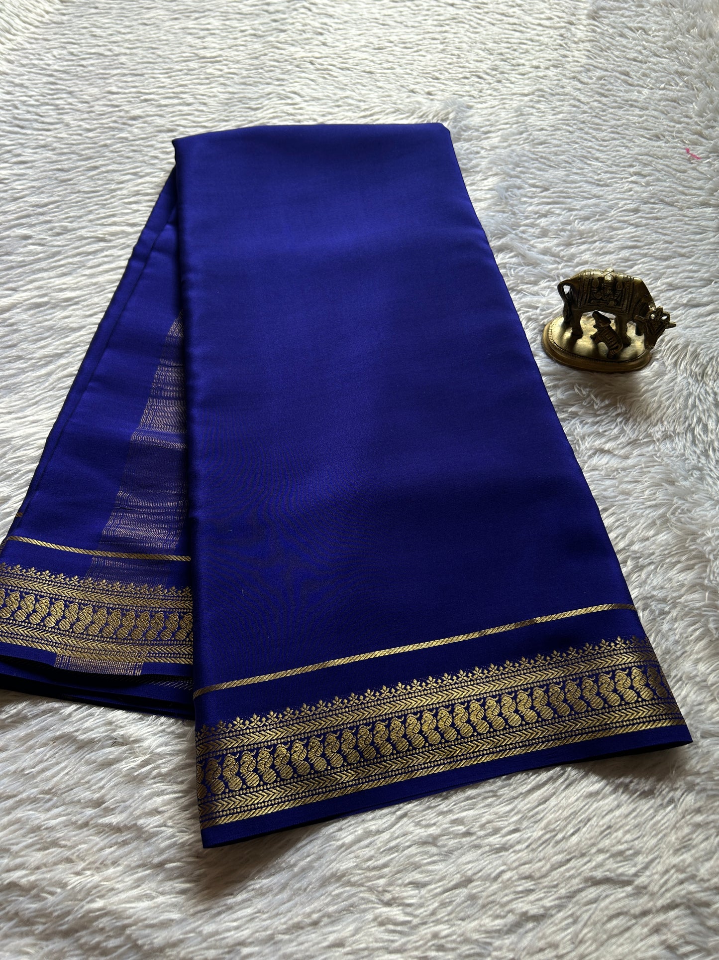 Mayuri : Solid Dark blue