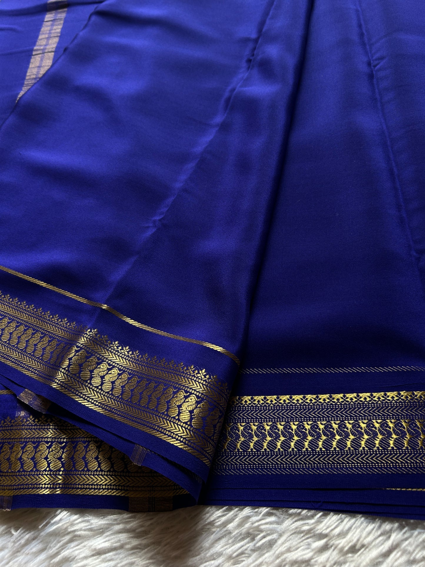 Mayuri : Solid Dark blue
