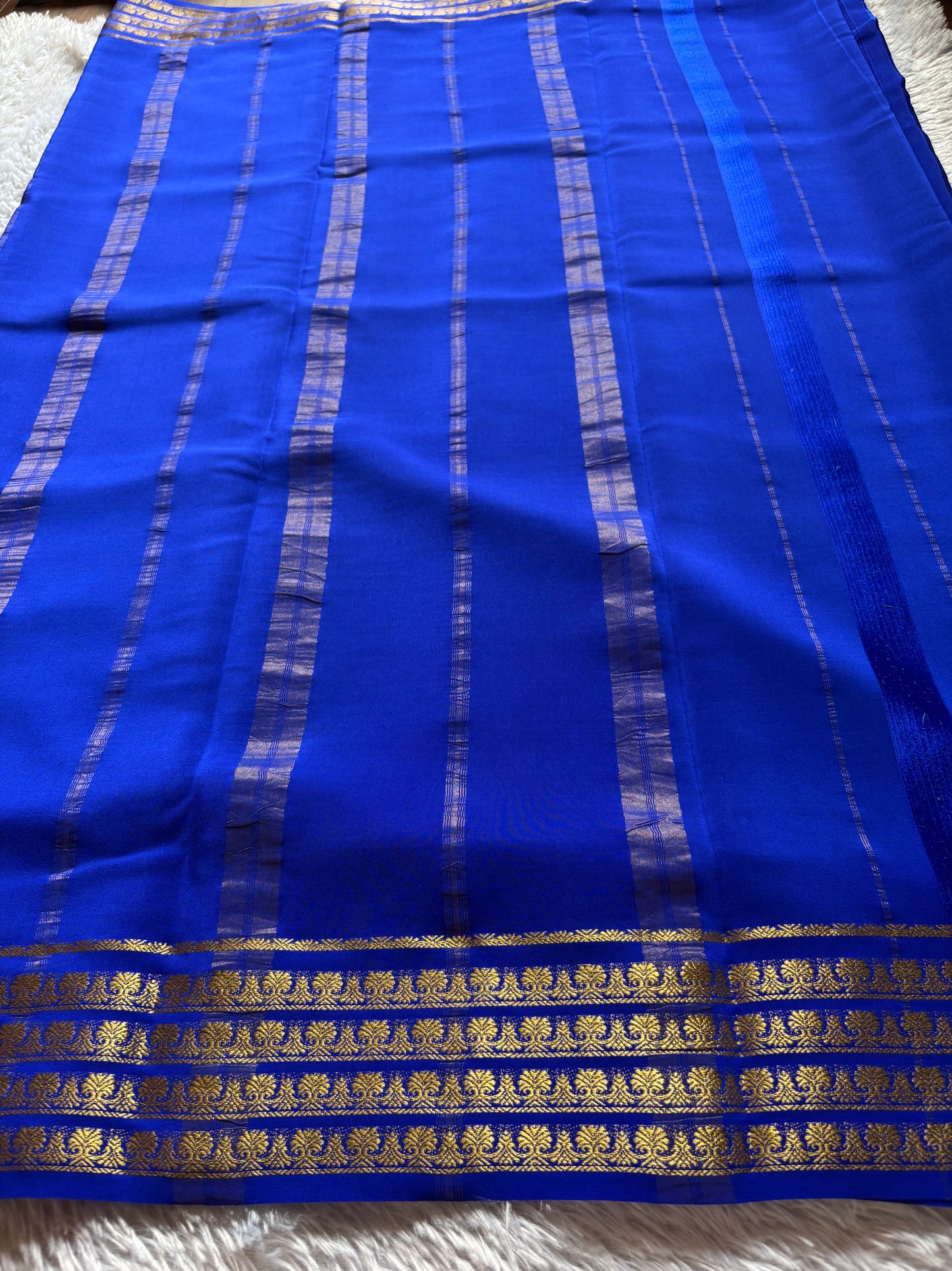 Mohana : Solid Royal blue