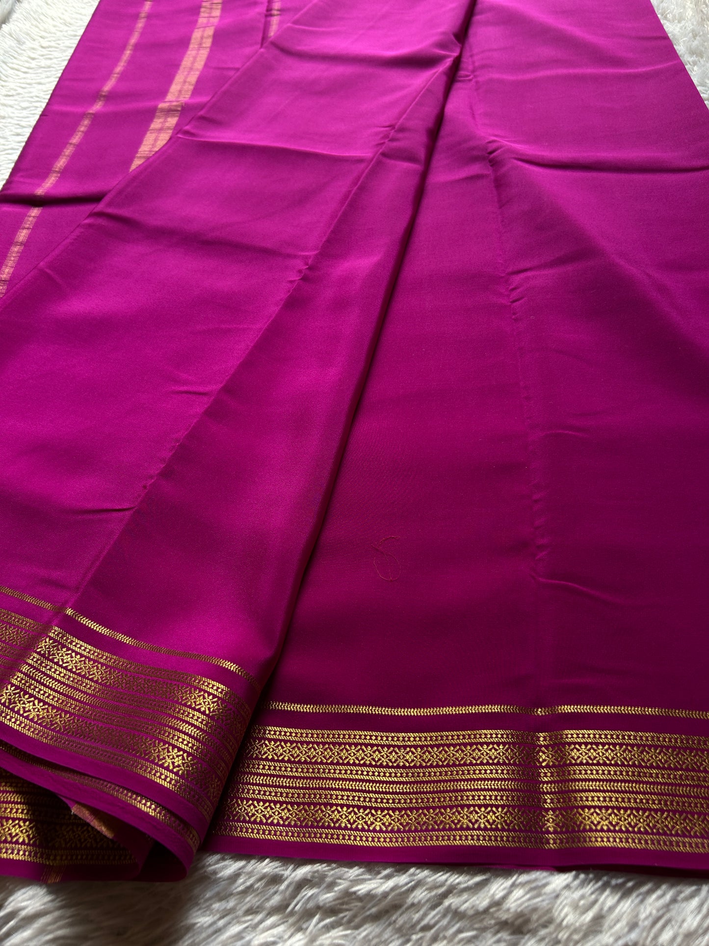 Shailaja : Solid Magenta