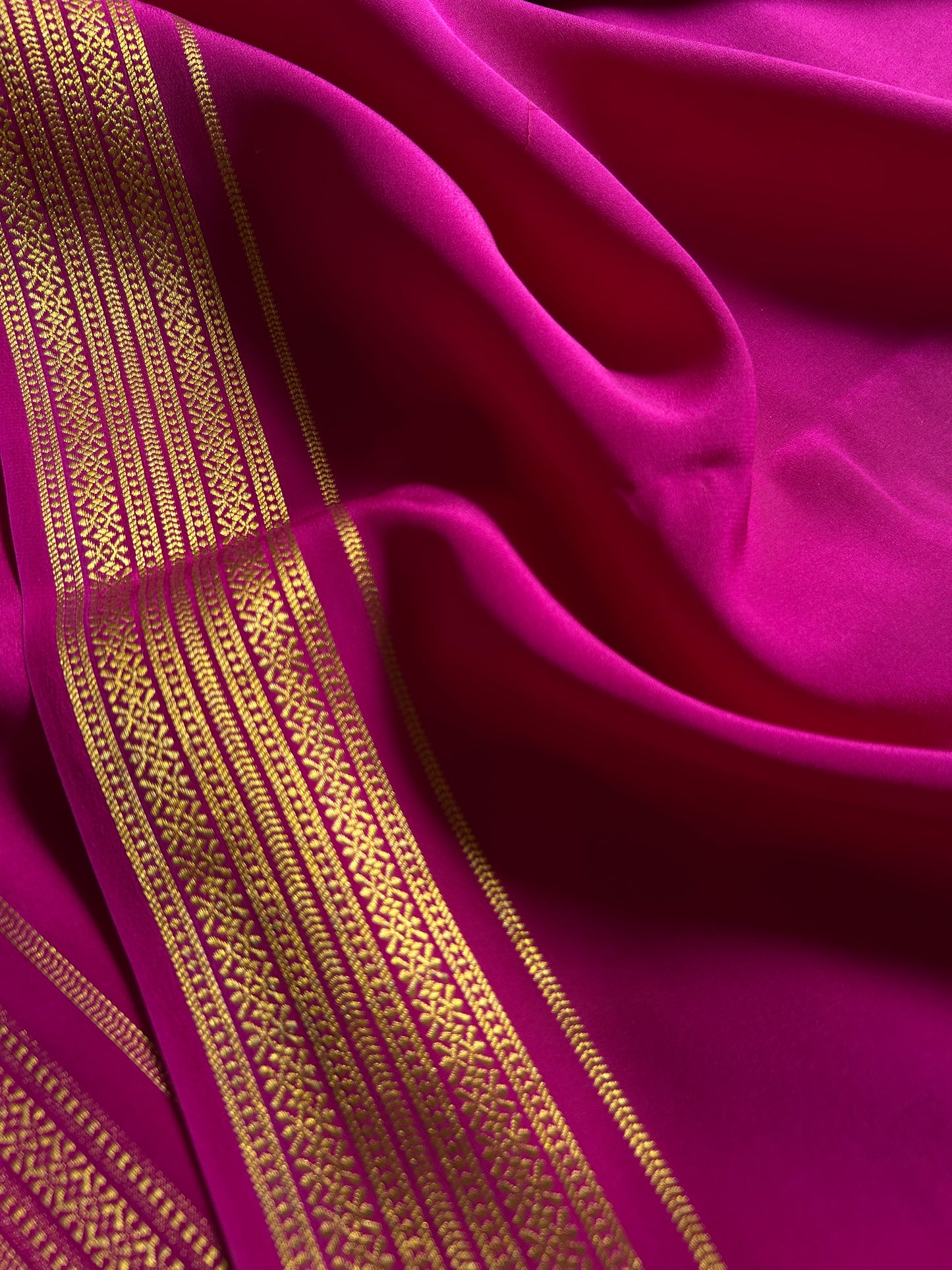Shailaja : Solid Magenta