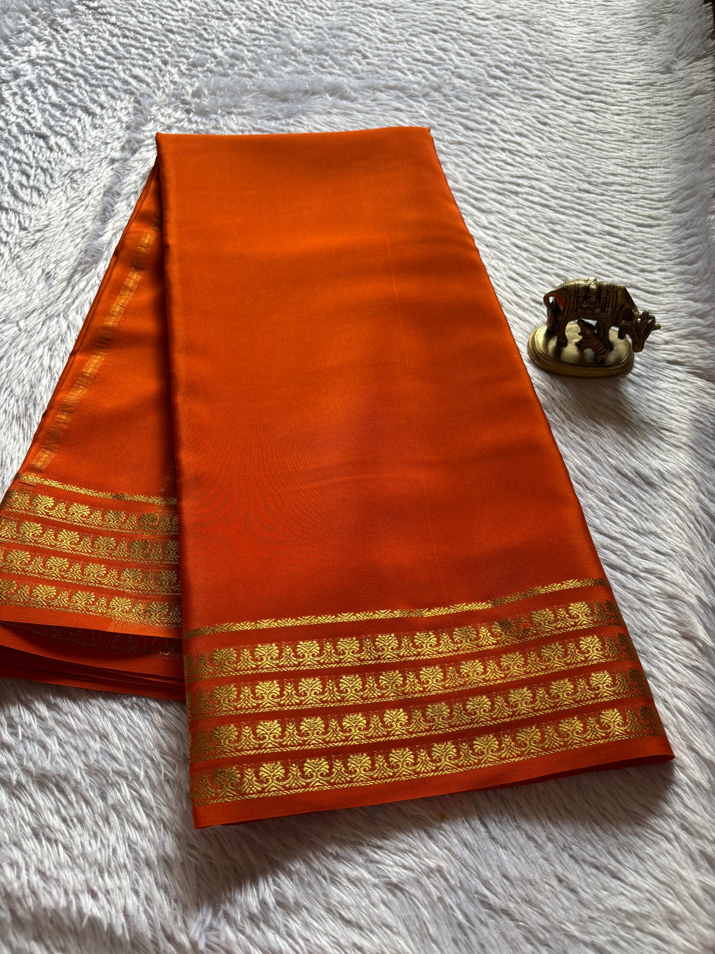 Mohana : Solid Orange