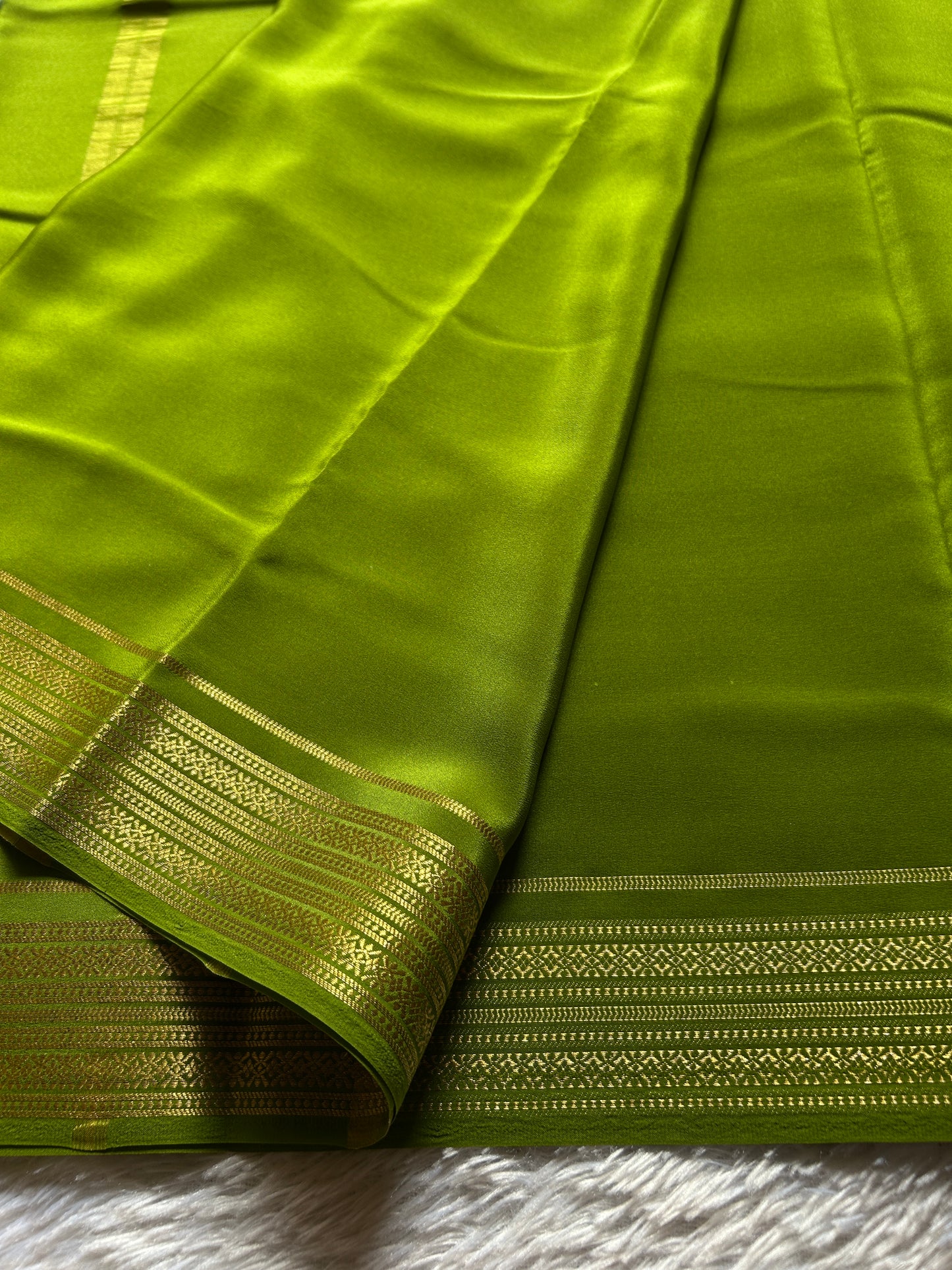 Shailaja : Mehendi green