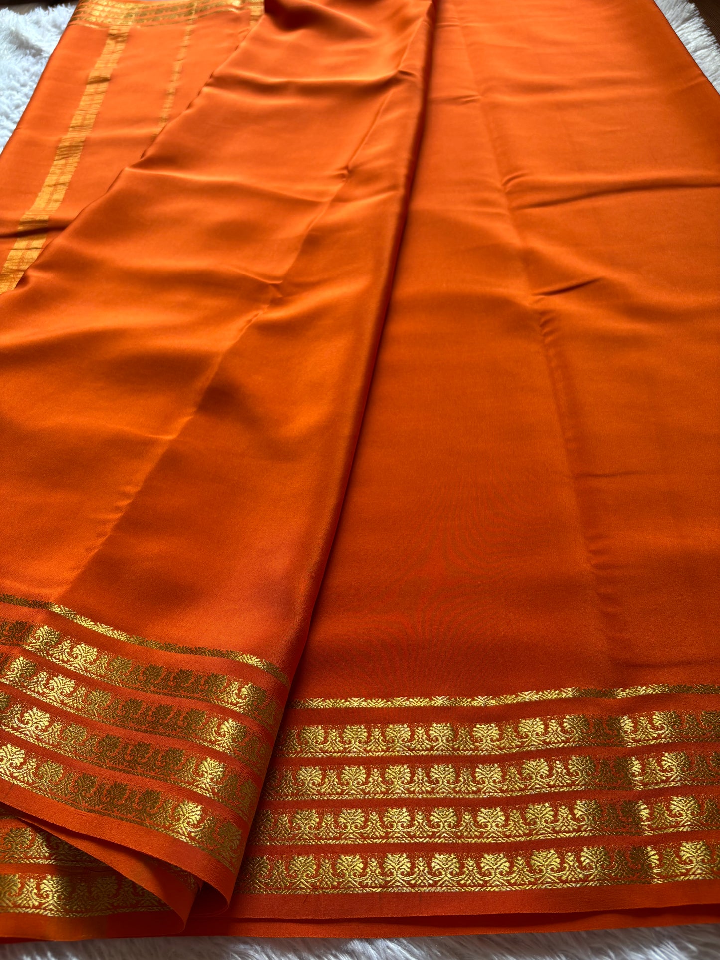 Mohana : Solid Orange